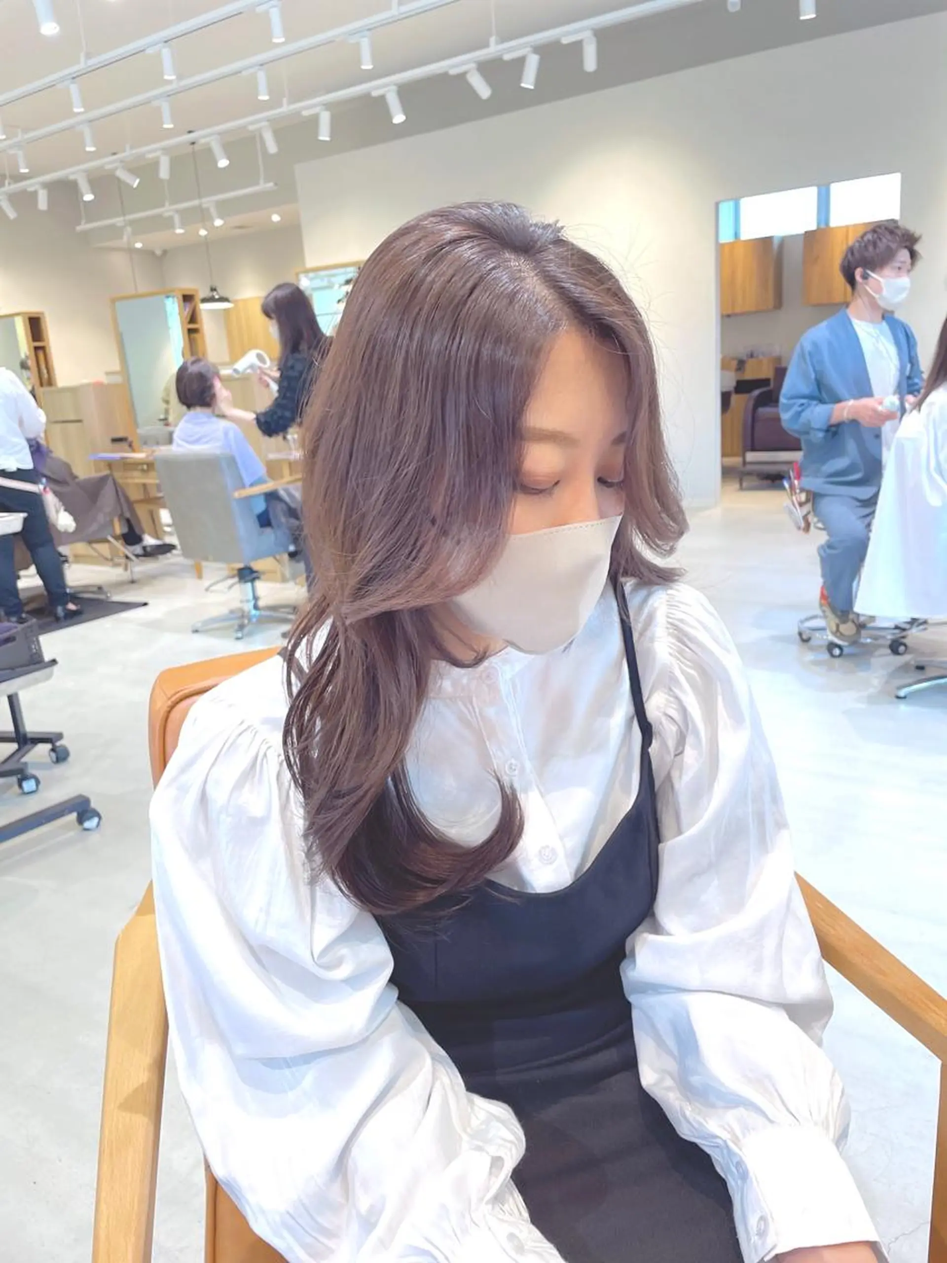 ロング 韓国風ヘア レイヤーカット ムラ修正ブリーチ 山田眞之介のヘアスタイル