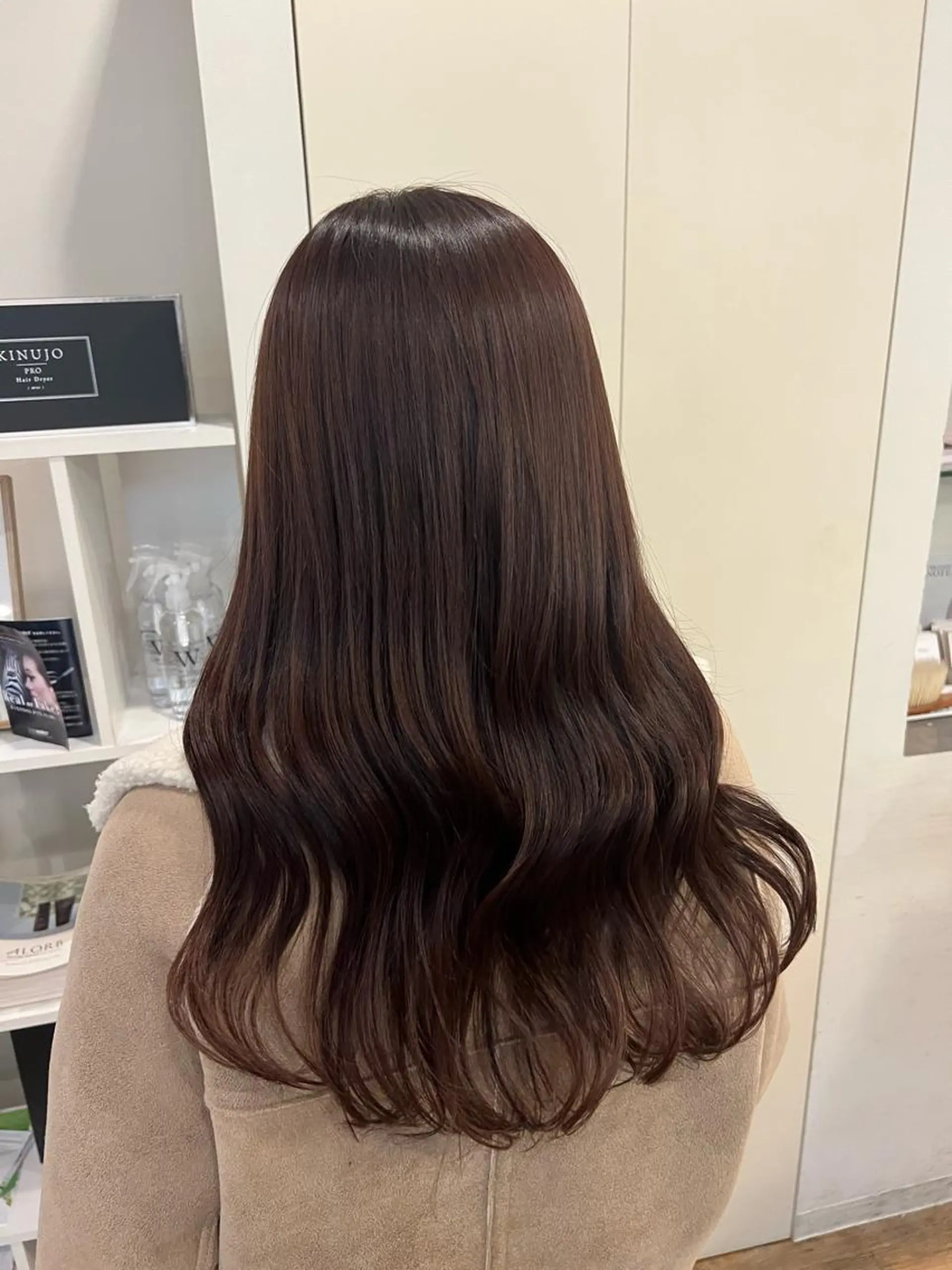 ロング カラー 竹添 有梨沙のヘアスタイル