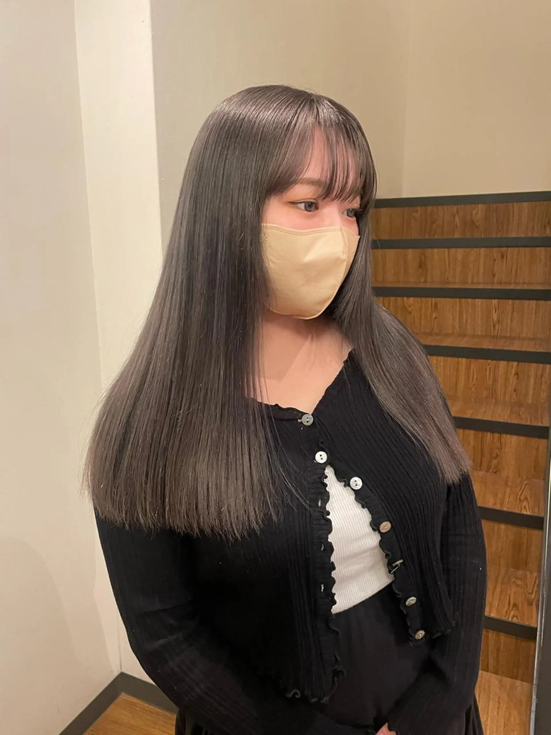 セミロング カラー ベージュカラー カット ヘアカラー トリートメント 心斎橋/レイヤー/ ブリーチ/モエのヘアスタイル