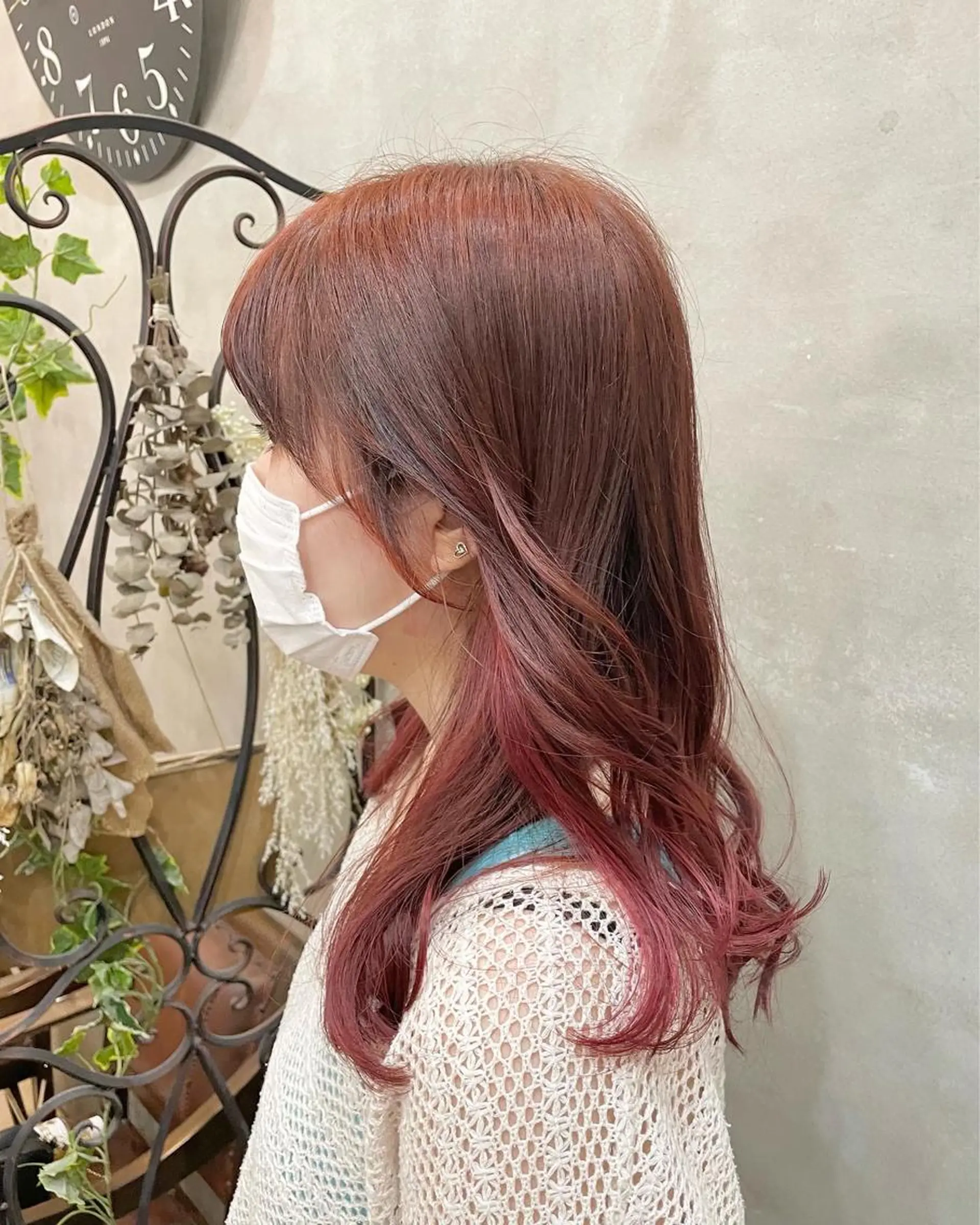セミロング カラー ヘアカラー 【ピンク/韓国ヘア/ ヘアセット】亜海のヘアスタイル