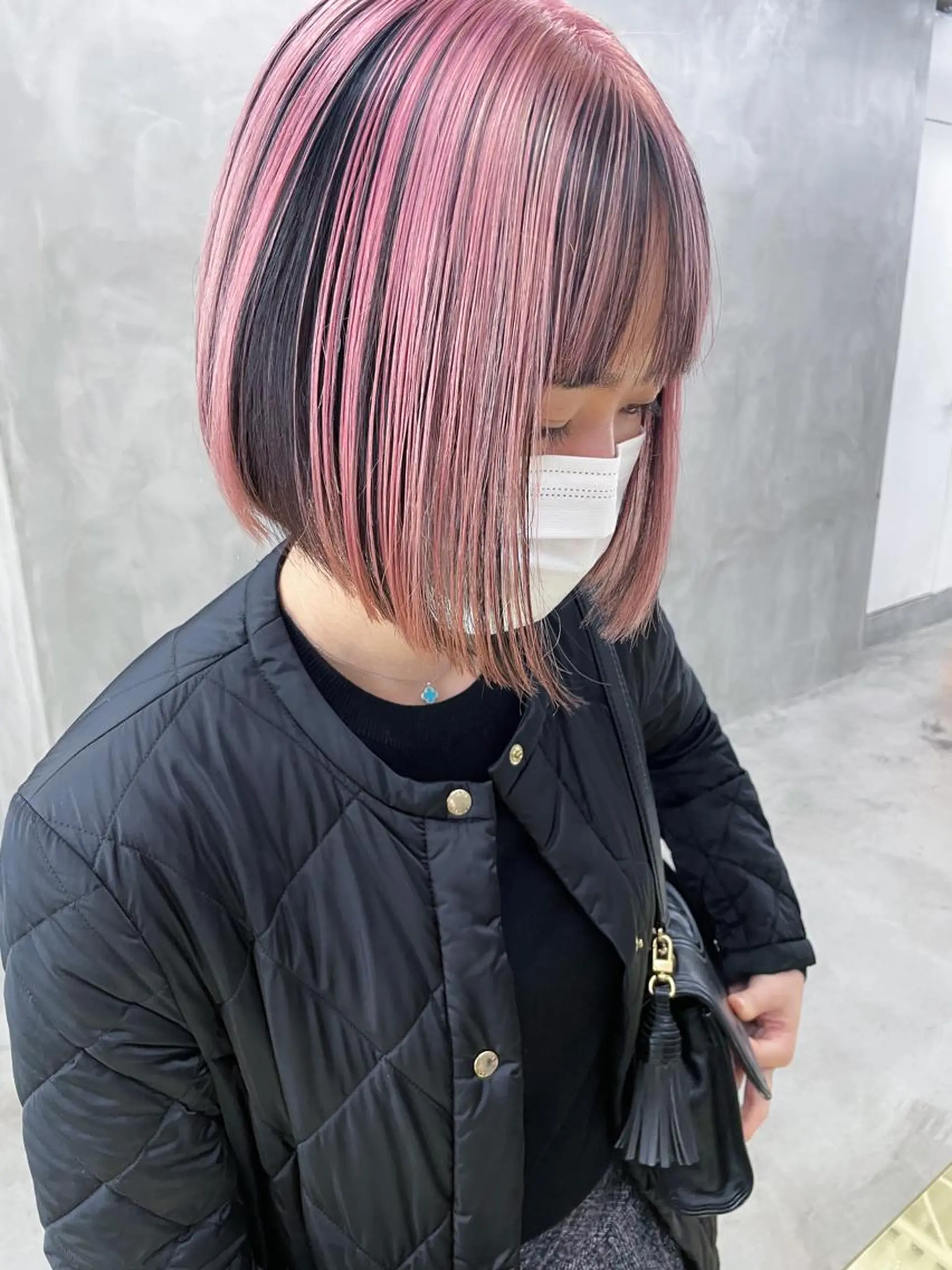 ショート 💜ショート💜 ウルフ、ボブ二色亜美のヘアスタイル