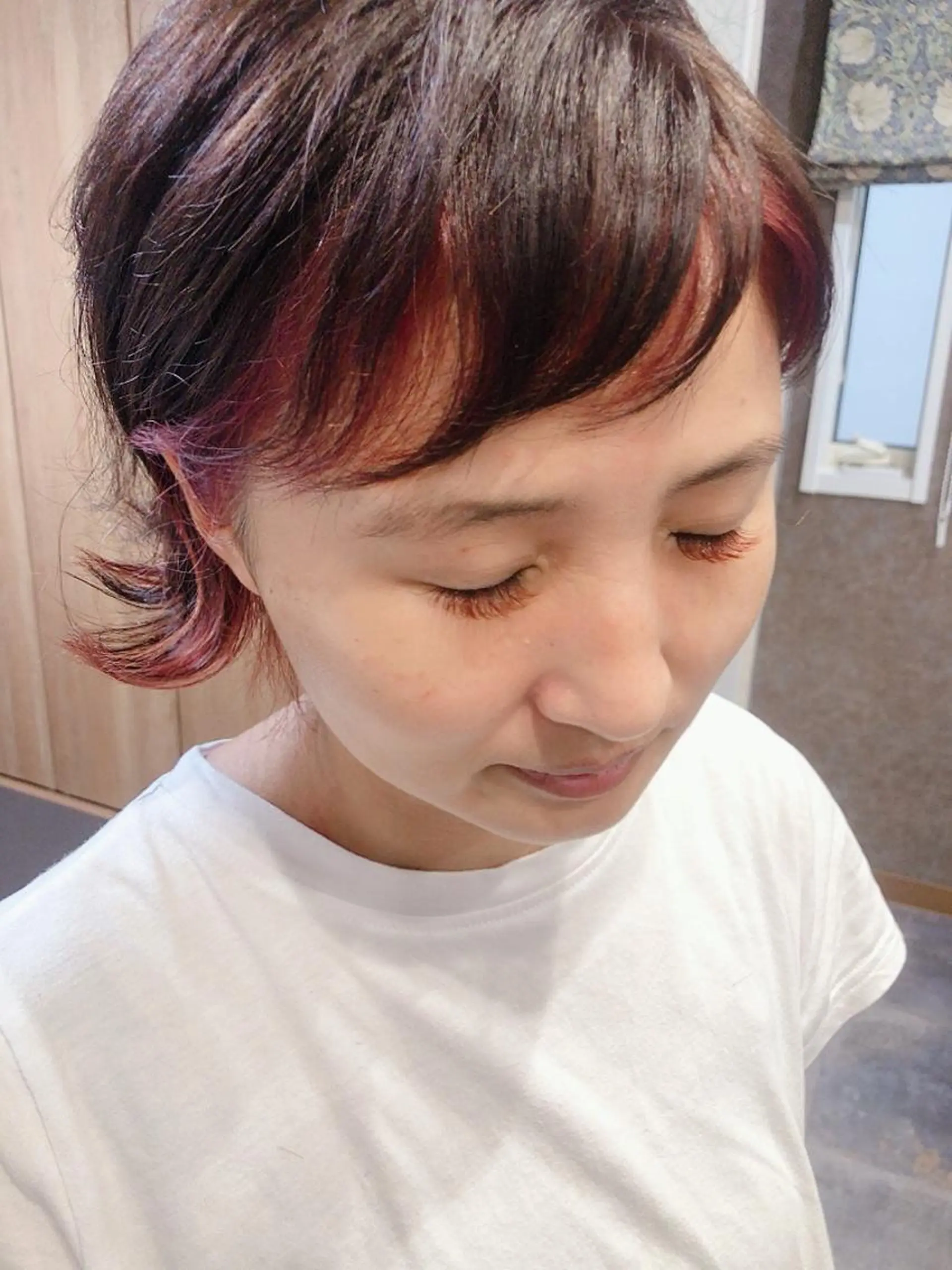 ショート カラー マツエク・マツパ インナーカラー 野咲き 美容室のマツエク・マツパデザイン