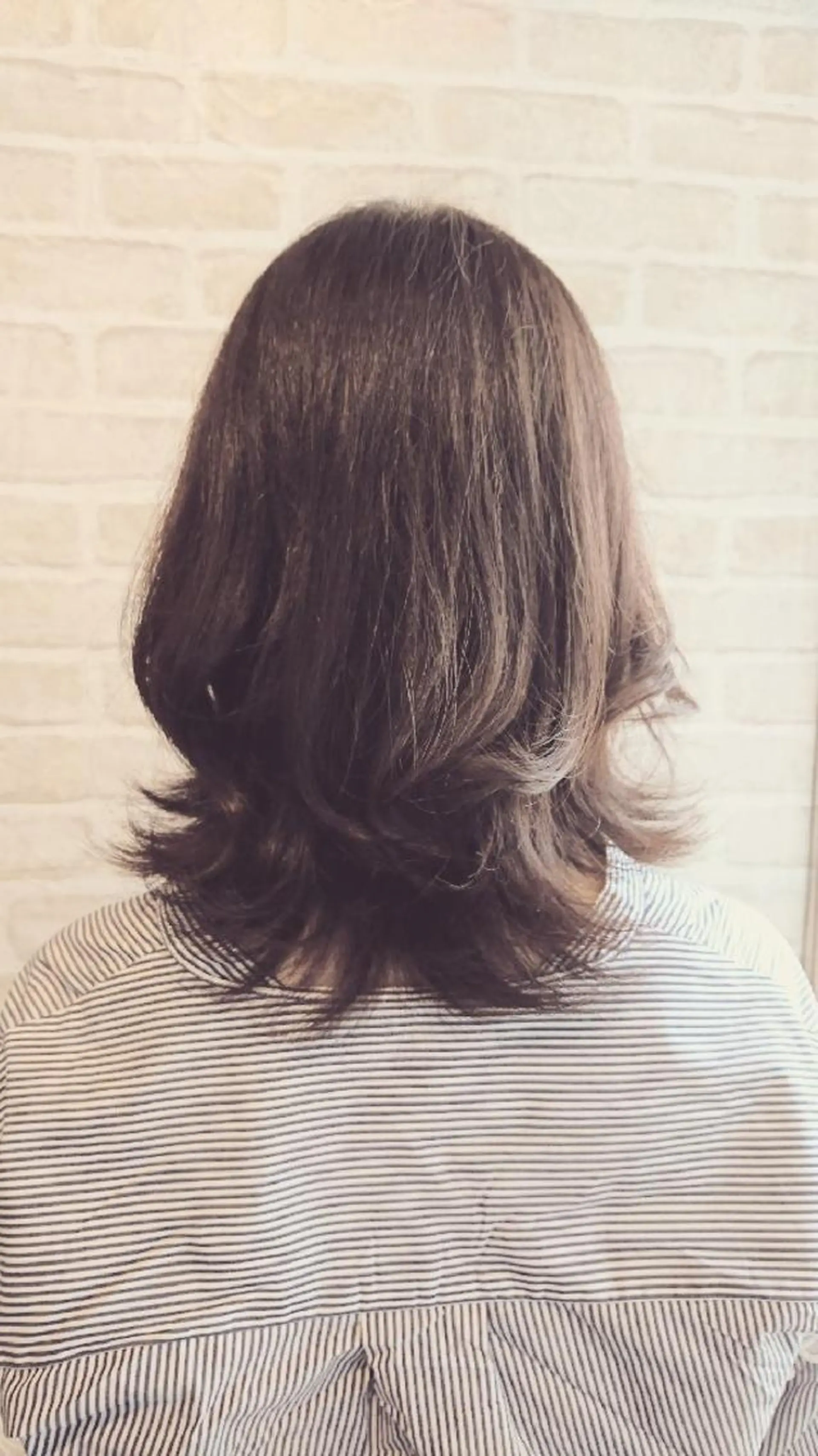 ミディアム カラー 金曽 (天方) 美子のヘアスタイル