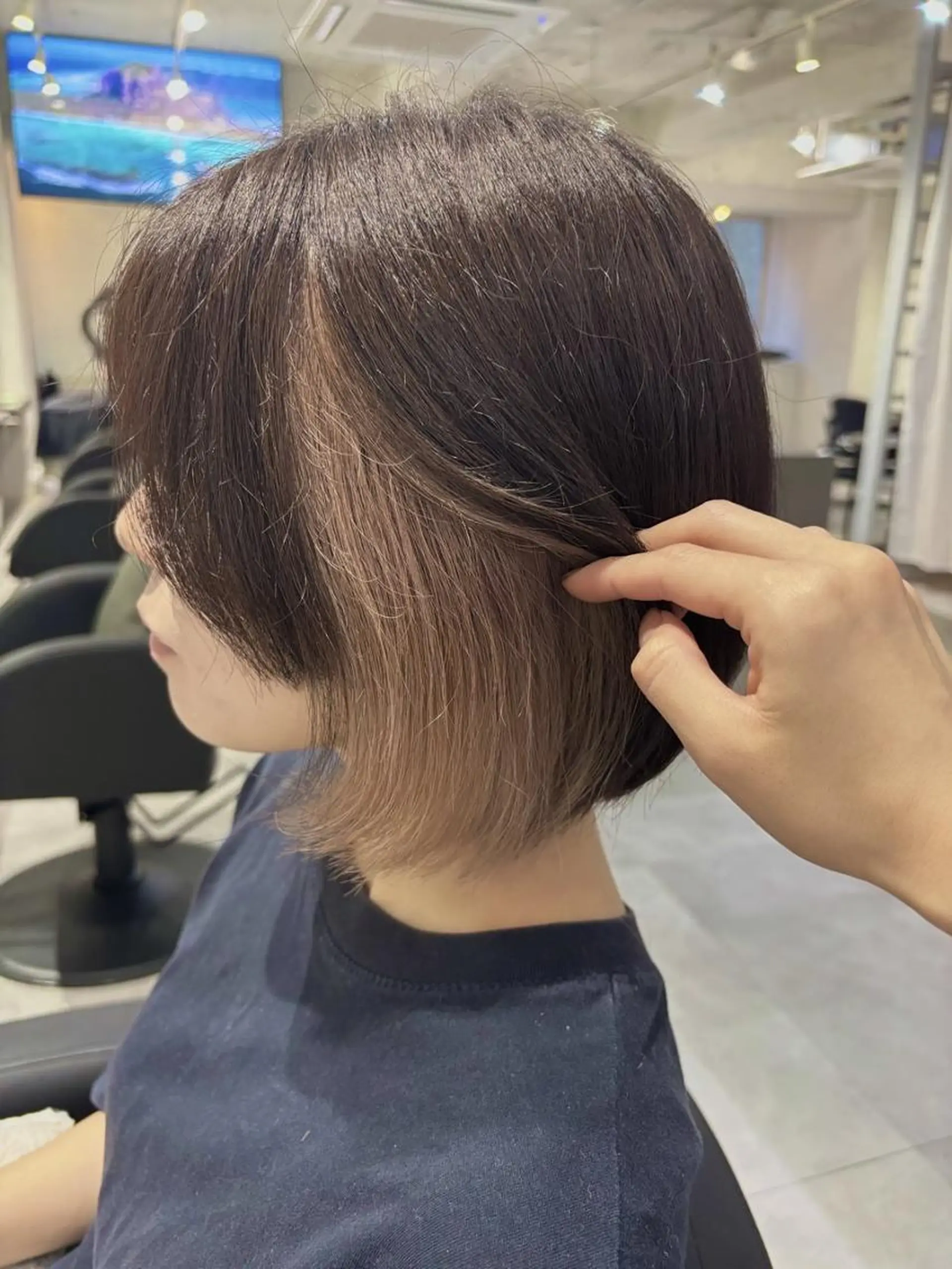 ショート カラー ショートボブ バレイヤージュ ベージュカラー ブリーチ ブラウンカラー ヘアカラー N° jemica 札幌のヘアスタイル