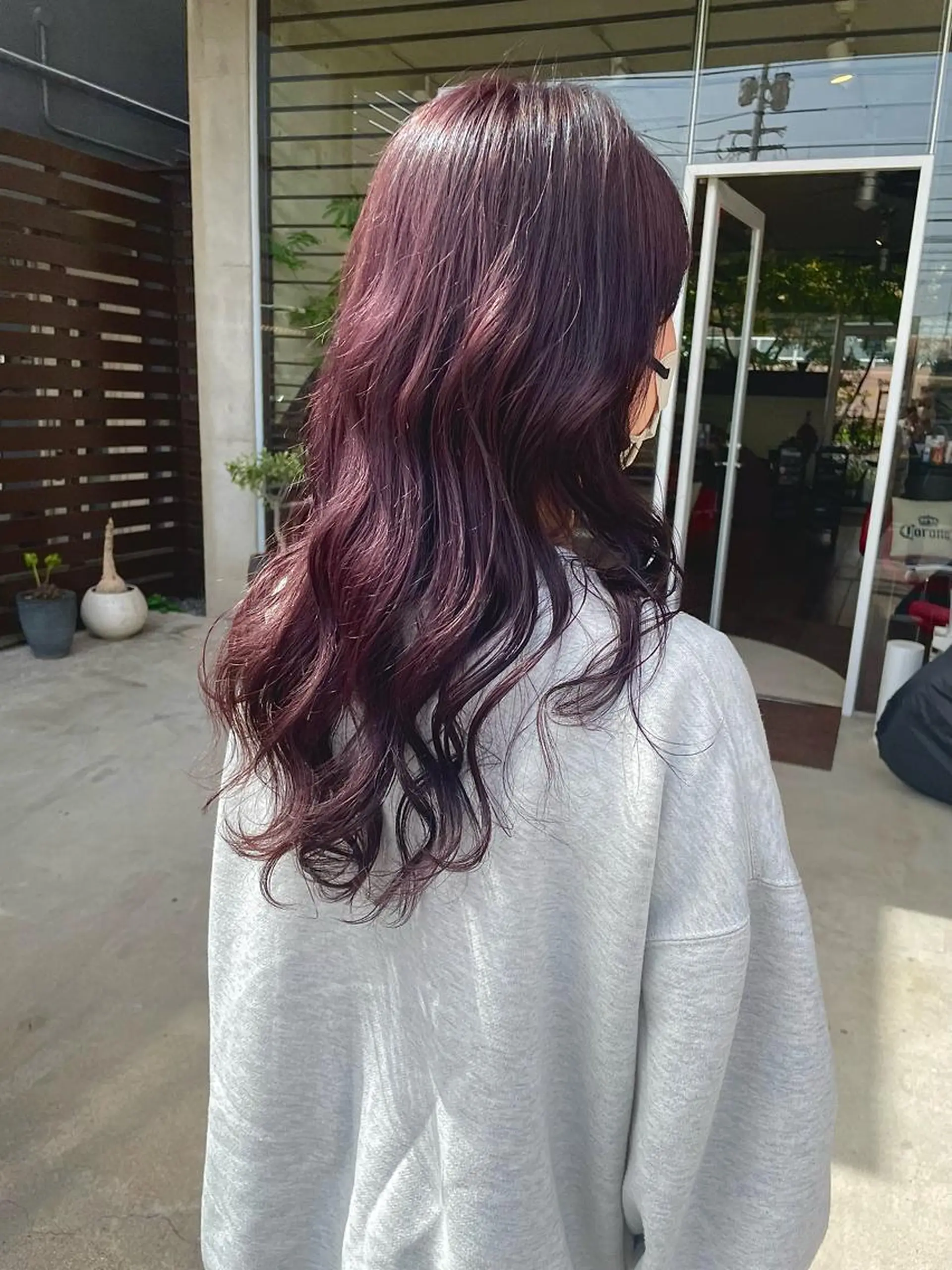 ロング カラー 日高 香織のヘアスタイル