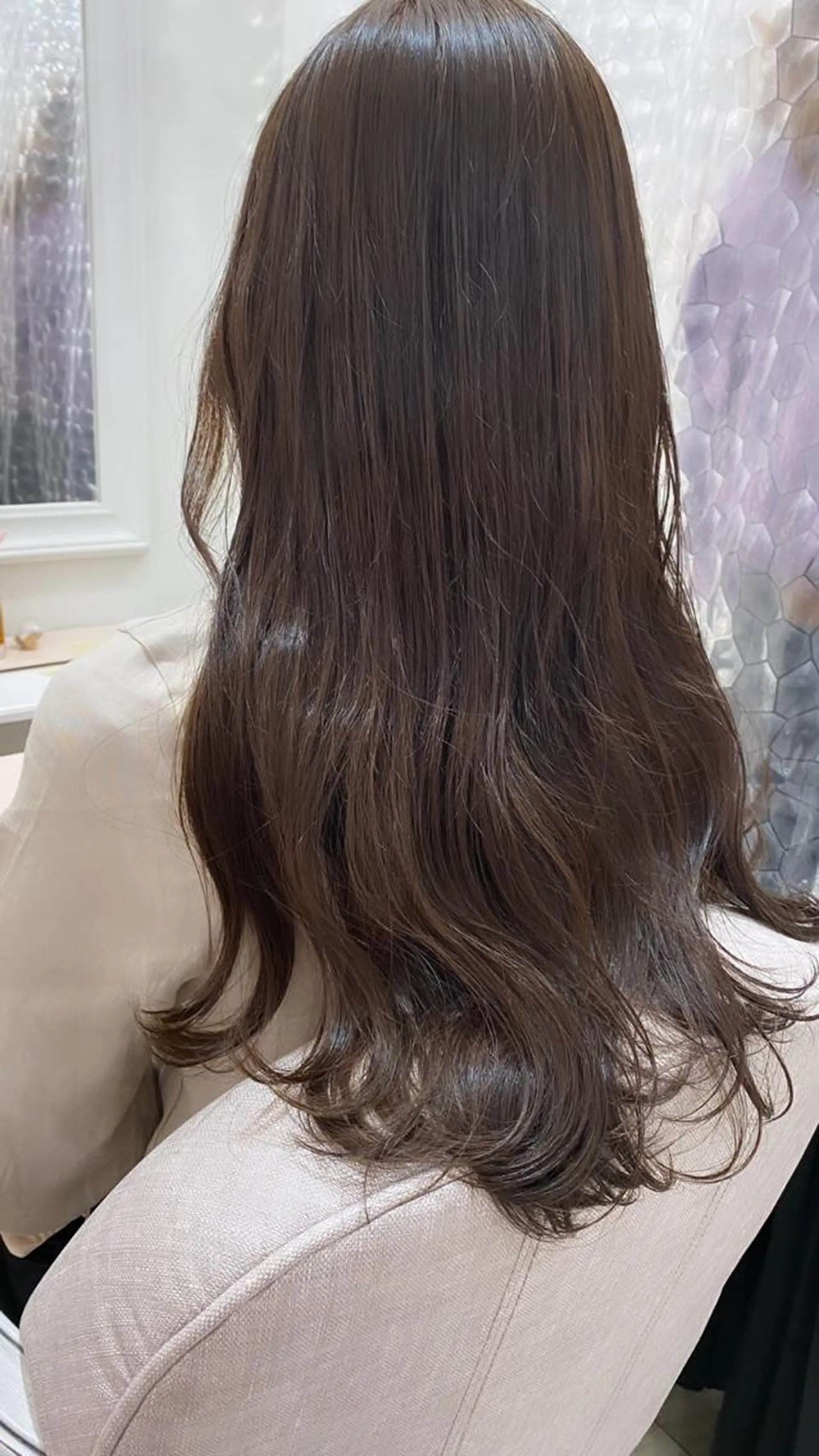 ロング カラー ヘアアレンジ カット ヘアカラー トリートメント ハイトーンカラー 🩷NANAのヘアスタイル