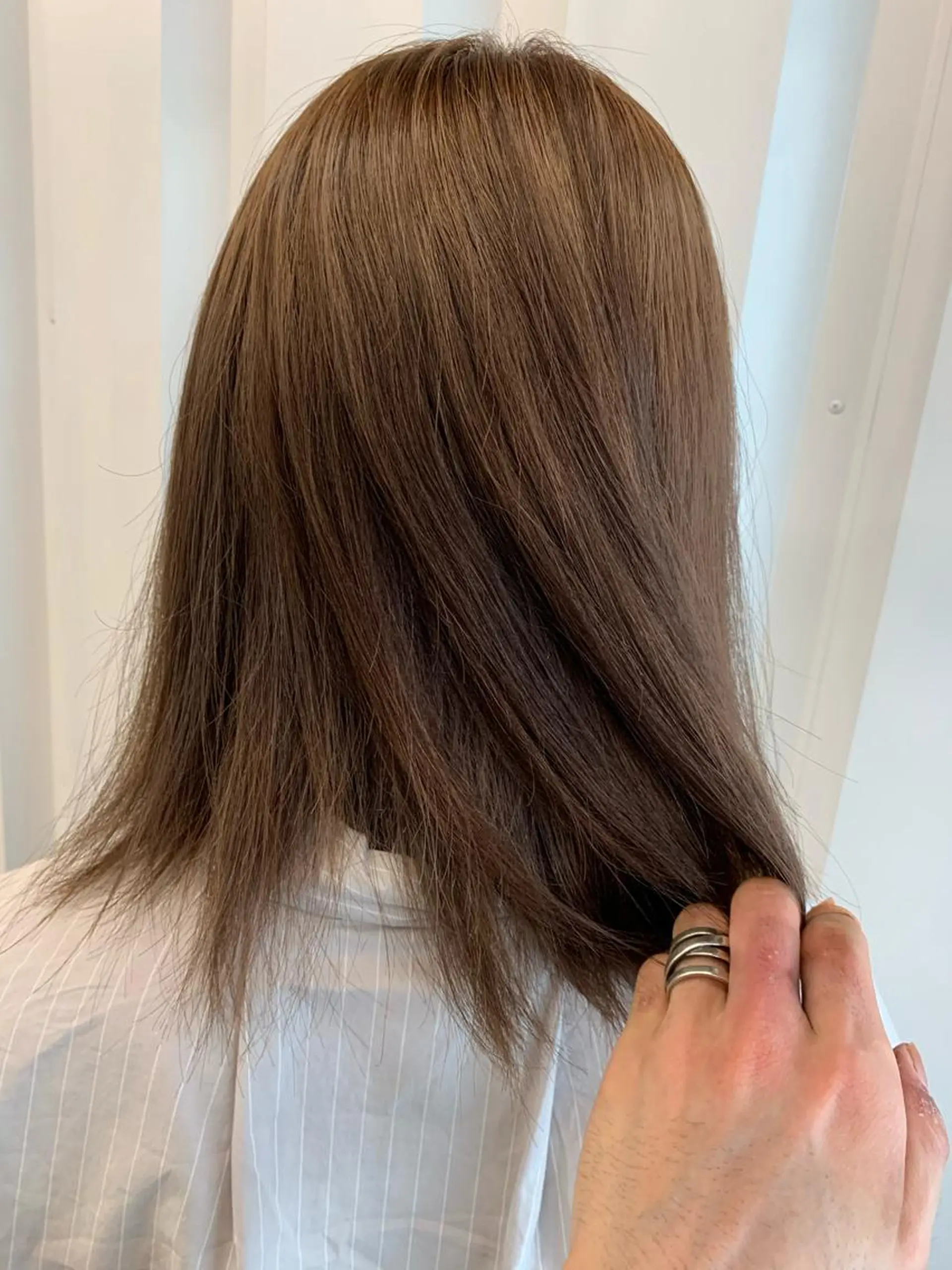 ミディアム カラー ヘアカラー トリートメント TAKUMI .のヘアスタイル