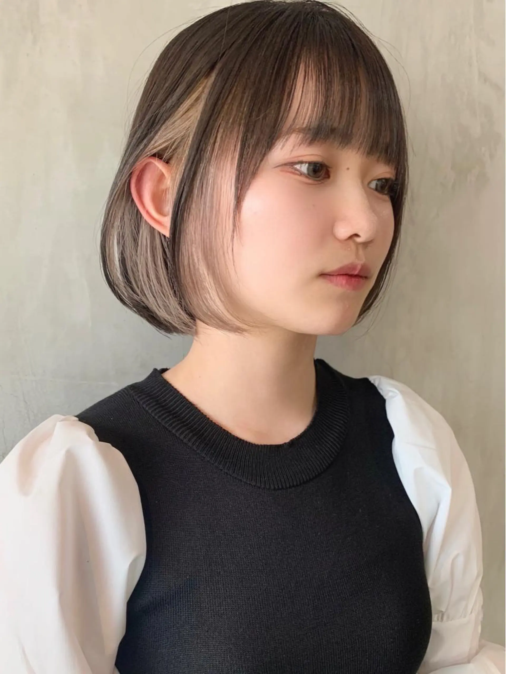 ショート カラー なかの たくみのヘアスタイル