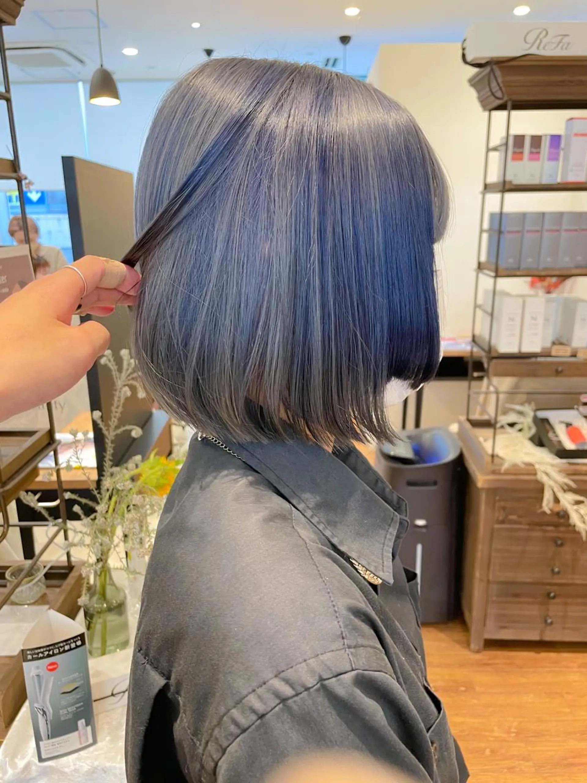 ショート カラー ブルーカラー シルバー 髪質改善/ブリーチ 田代 龍我のヘアスタイル