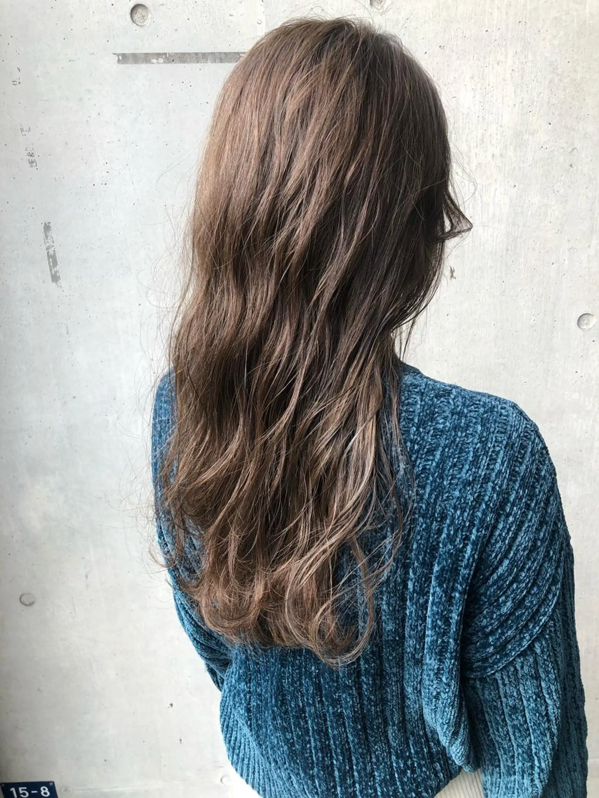 ロング ハイライト ヘアカラー トリートメント 【髪質改善】 川津翔太のヘアスタイル