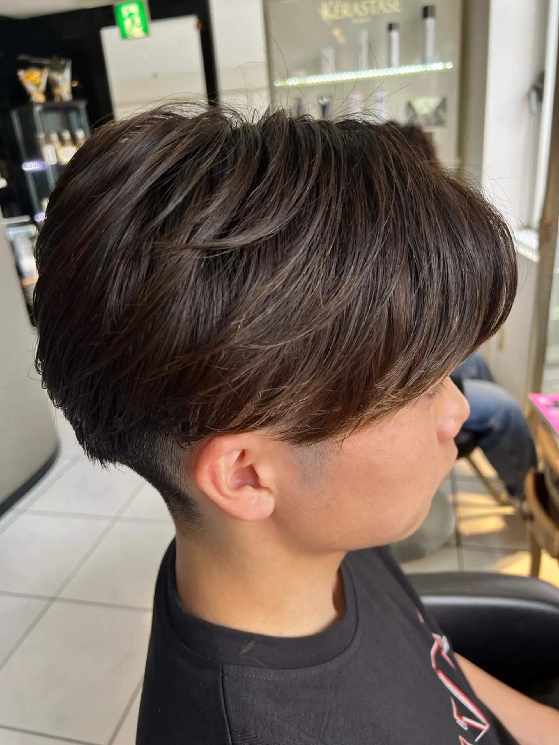 パーマ メンズ センターパート フェードカット カルマパーマ マッシュ メンズパーマ カット パーマ パーマ特化美容師 茂木広幸のヘアスタイル