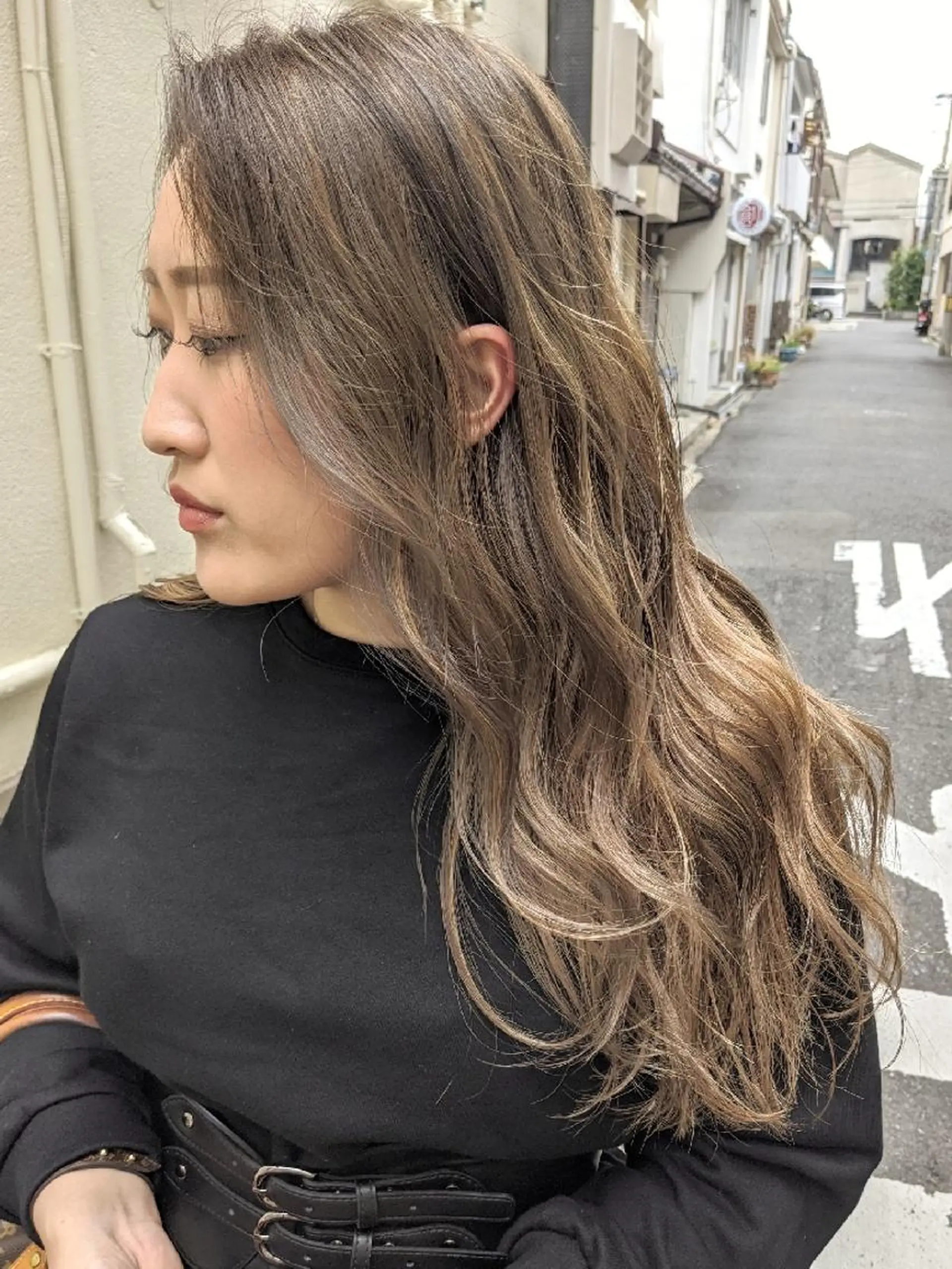 セミロング カラー ベージュカラー ミルクティーベージュ ヘアカラー hair  salon Zöld.所属・KAIBORI ASUKAのヘアスタイル