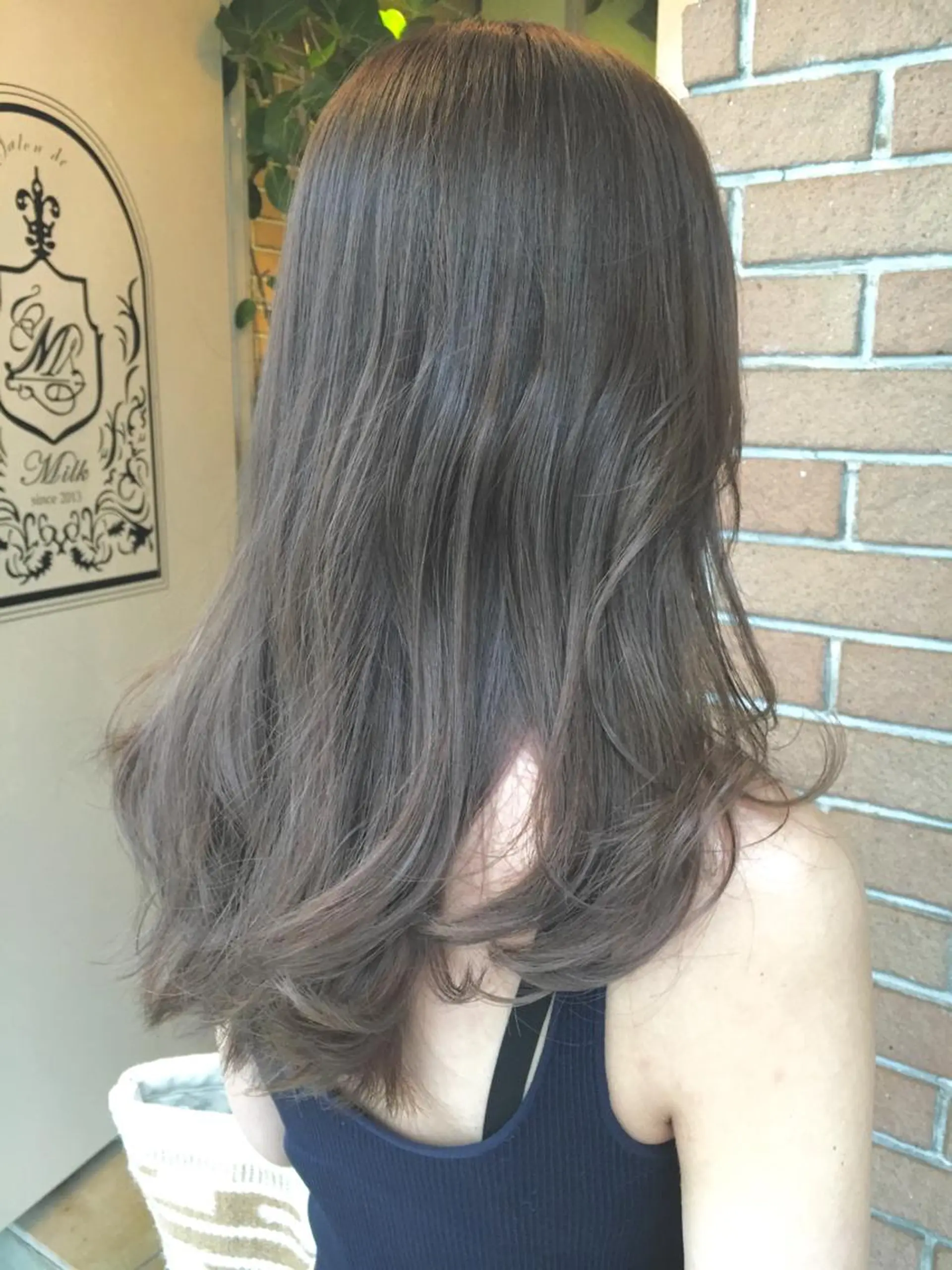 セミロング カラー グラデーションカラー 北條 優輝のヘアスタイル