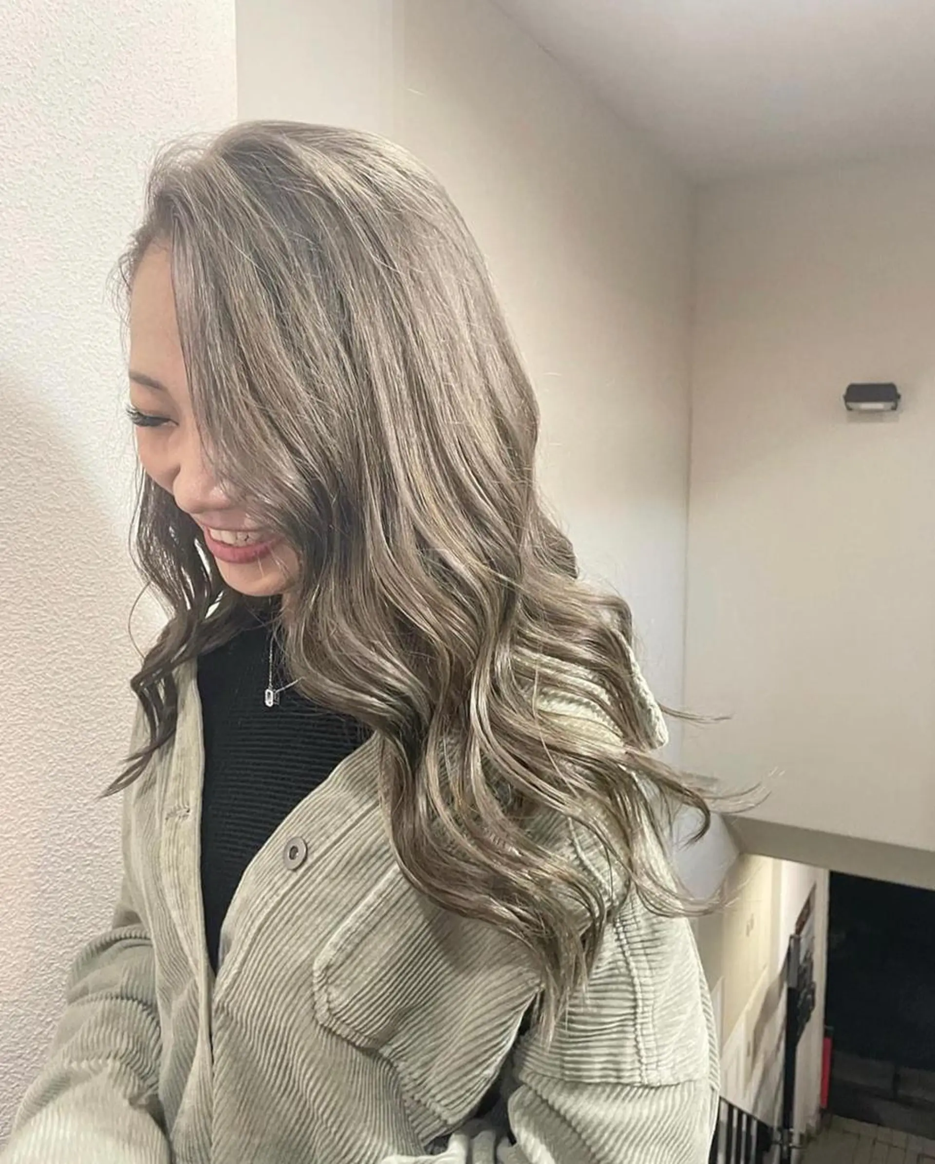 ショート カラー メンズ メンズブリーチ メンズハイトーン ベージュカラー ブリーチ 透明感カラー 🩷Eny terrace🩷のヘアスタイル