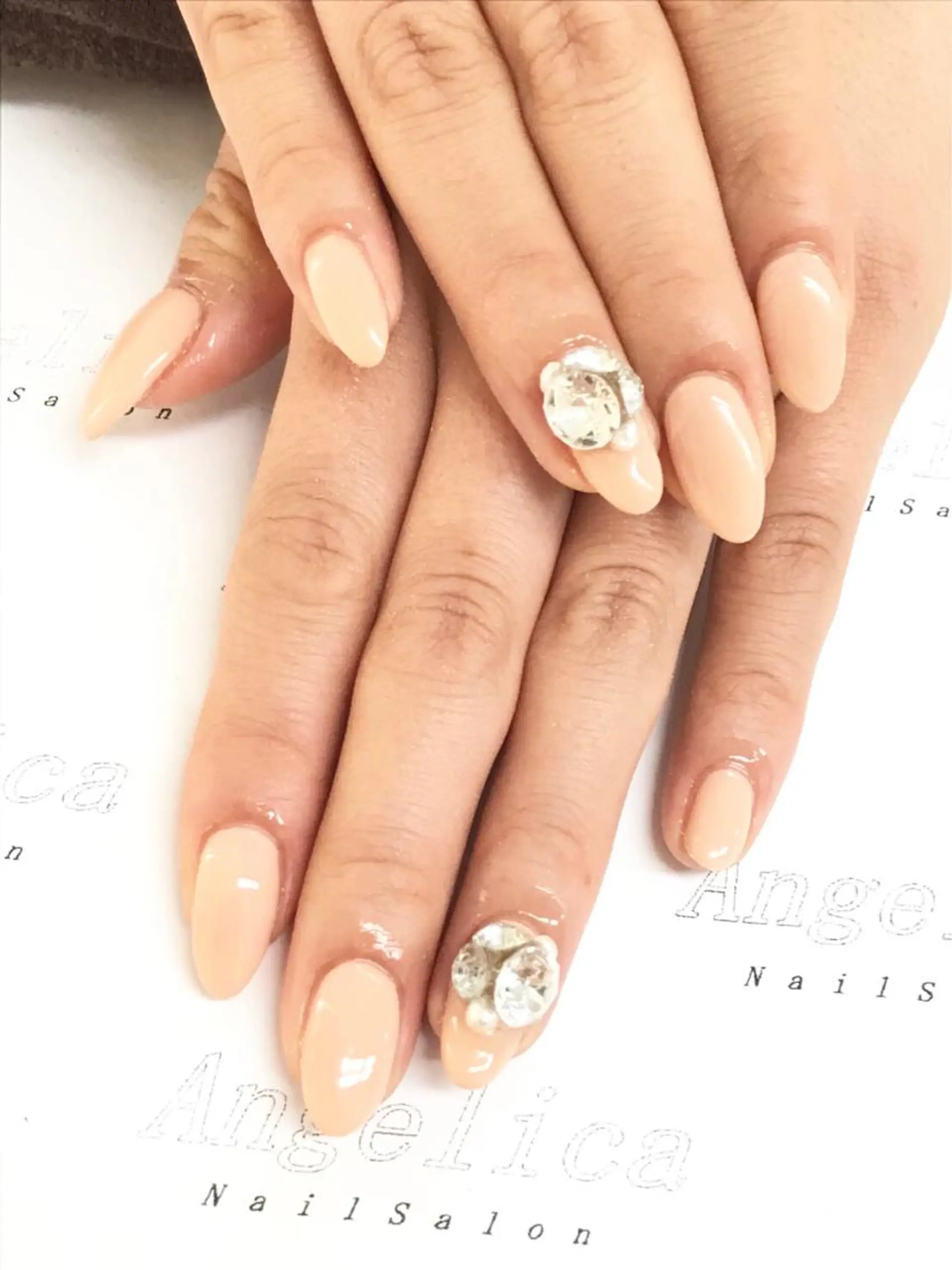 ネイル Angelica ネイリストのネイルデザイン