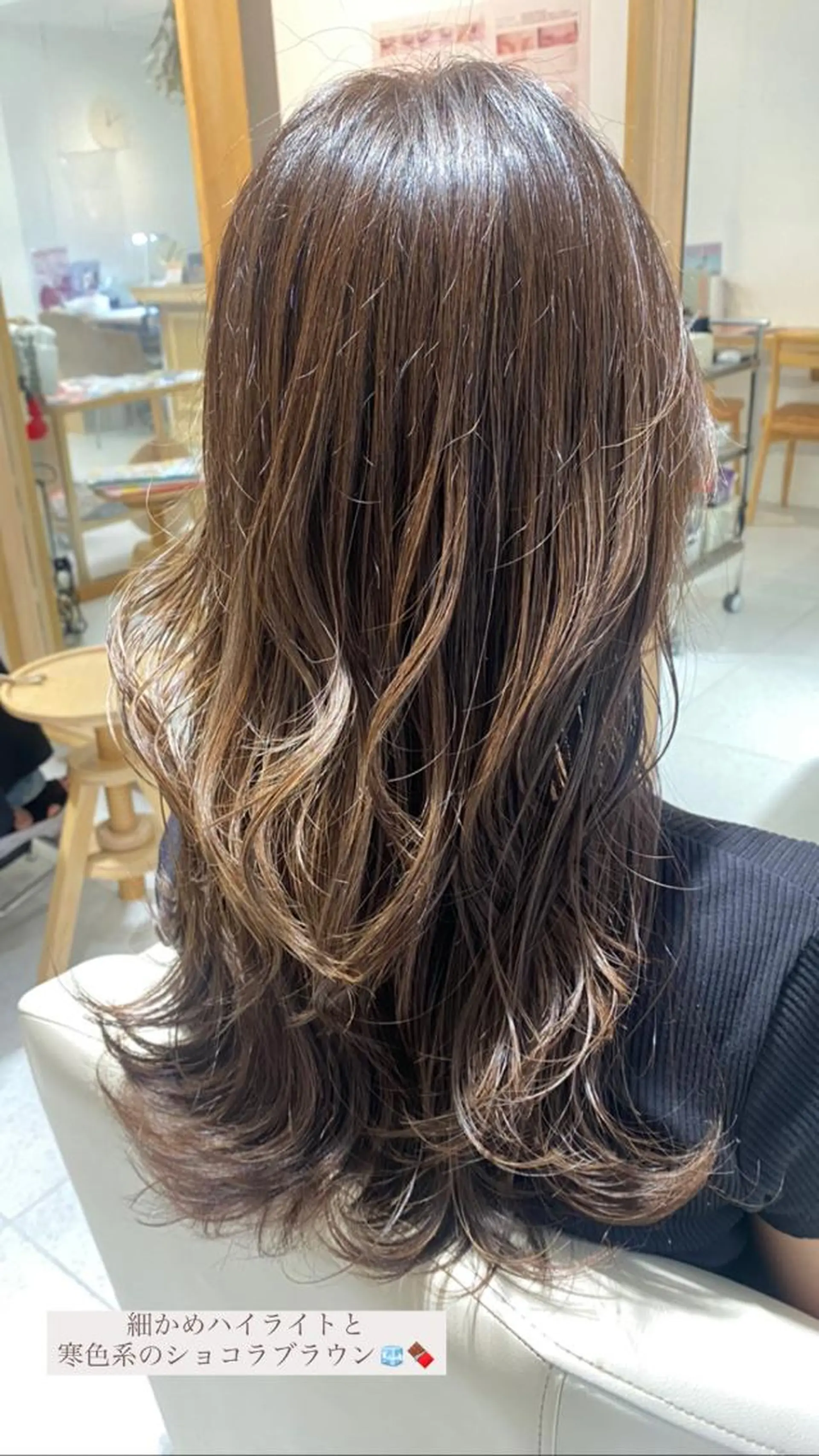 ロング カラー 安永 涼のヘアスタイル