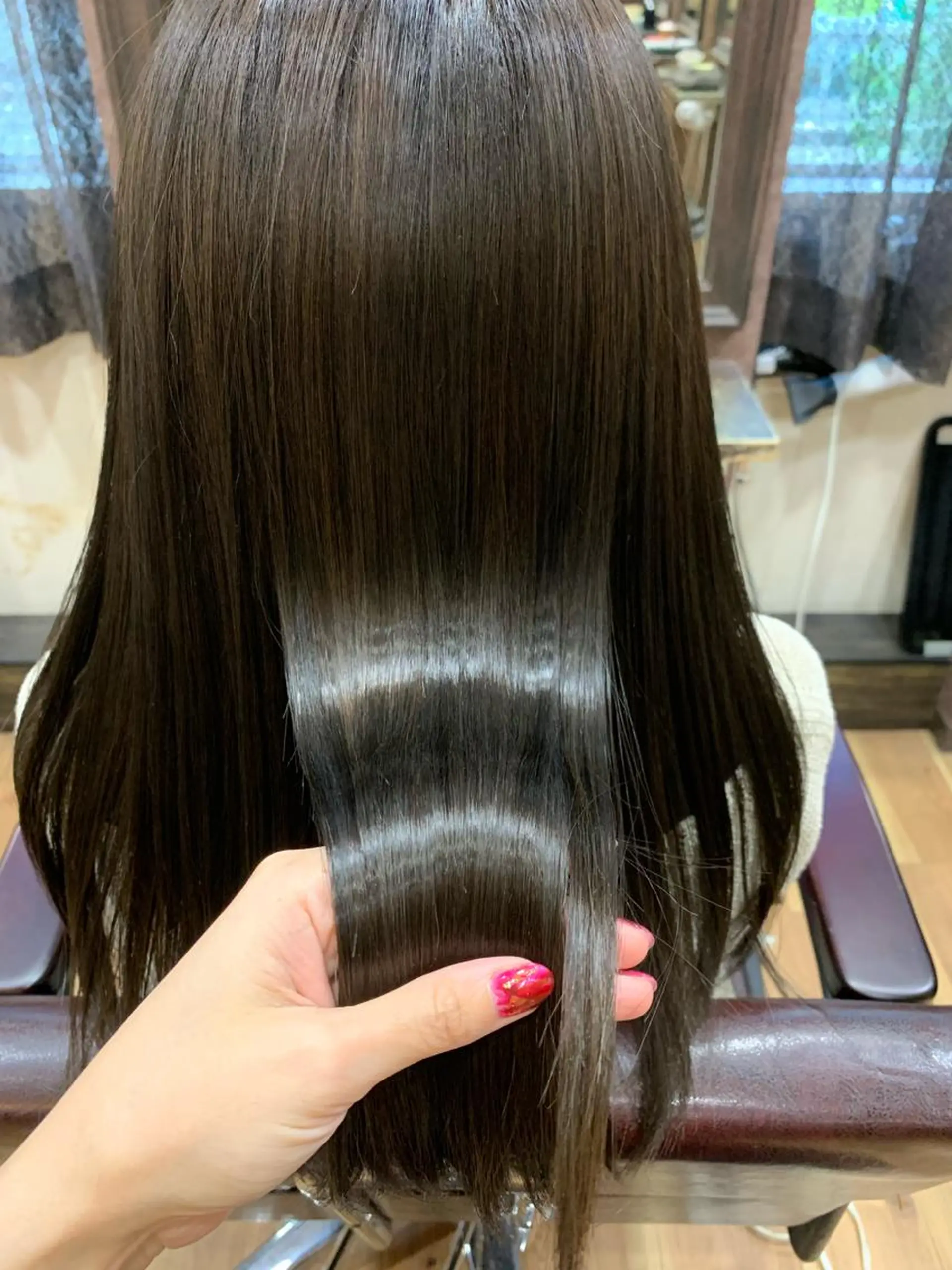 ロング カット トリートメント 髪質改善🩵艶髪 ストレート🩵山口のヘアスタイル