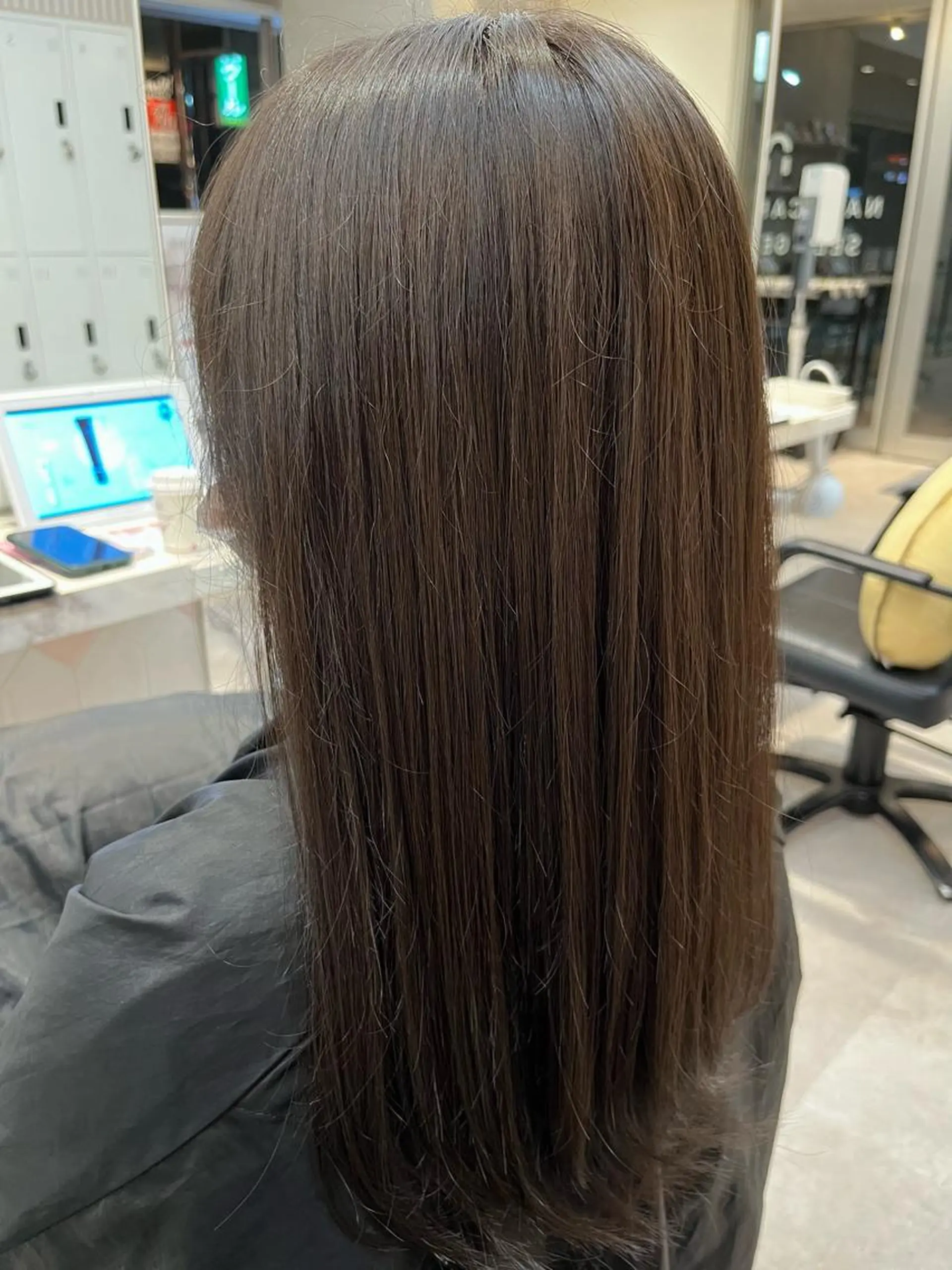 ロング カラー グレージュ AFLOAT/L 🍀Sachi🍀のヘアスタイル