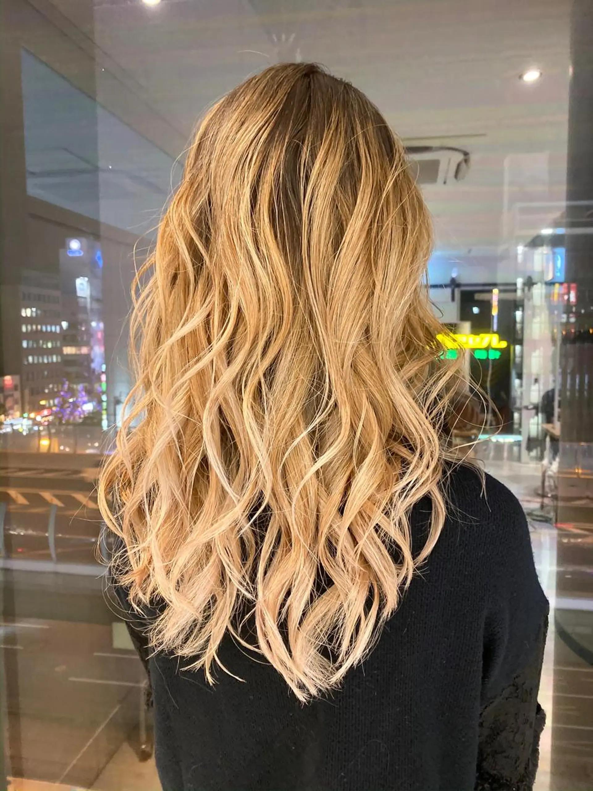 ロング カラー welring hair salonのヘアスタイル