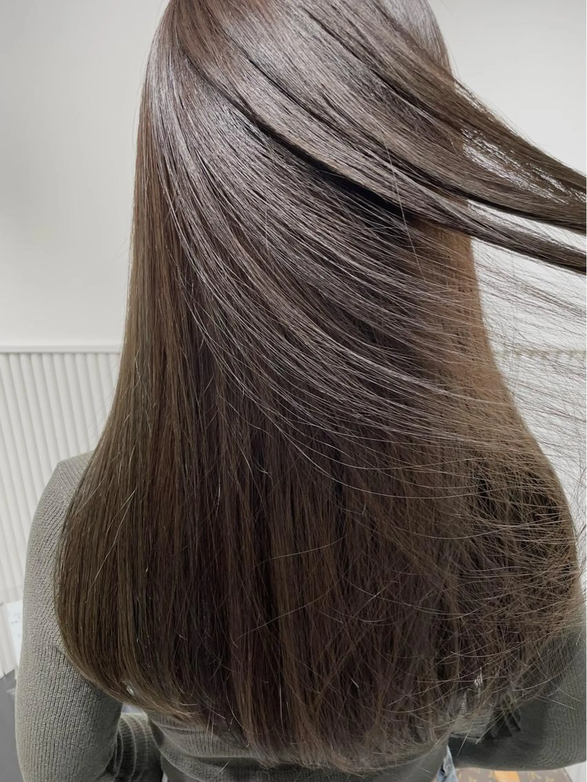 セミロング カラー ヘアカラー トリートメント LOVESTOIKE 堂本のヘアスタイル