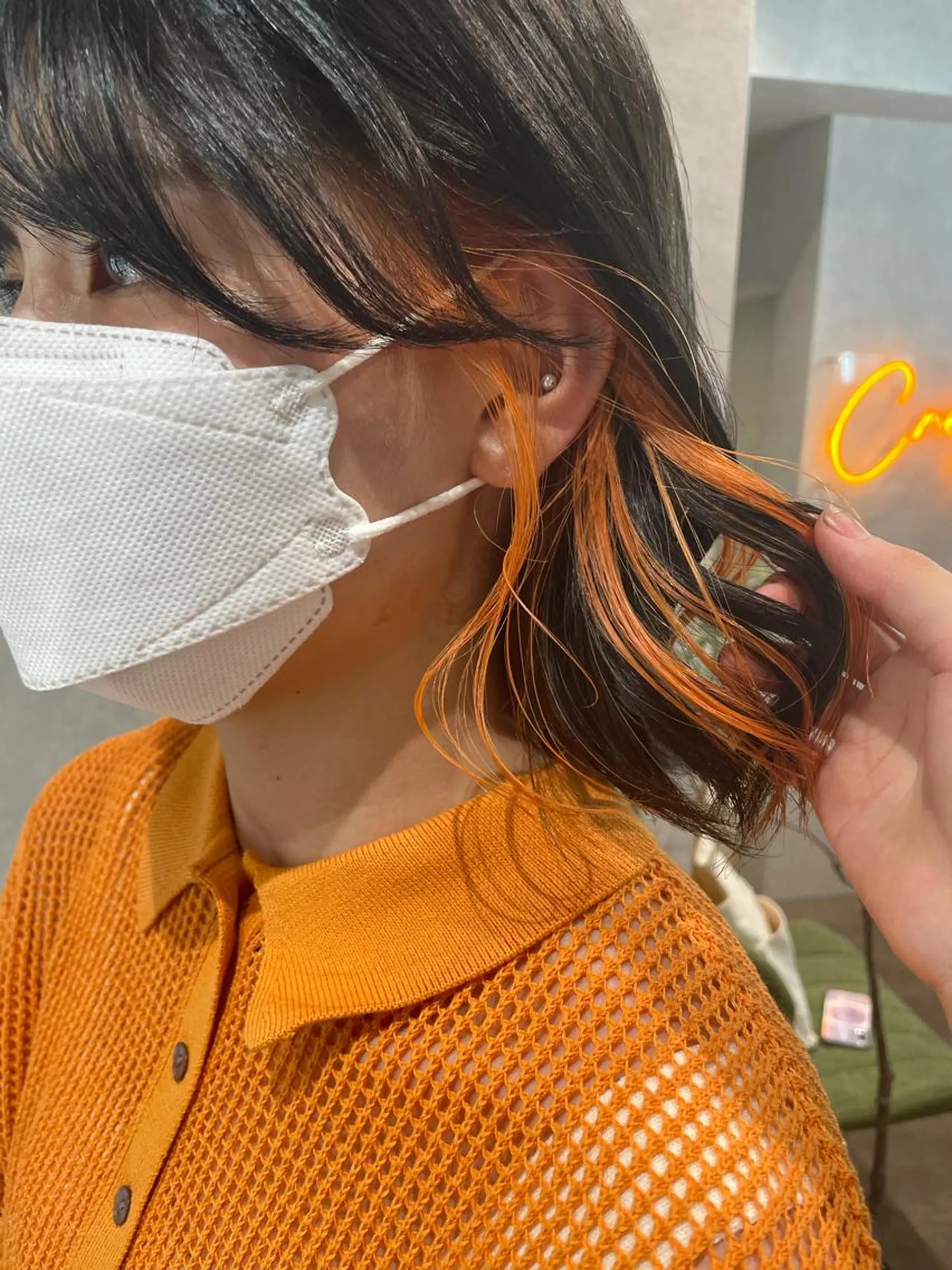 ミディアム カラー ブリーチ インナーカラー オレンジ ヘアカラー ナチュラル透明感🌱 小山美樹子のヘアスタイル