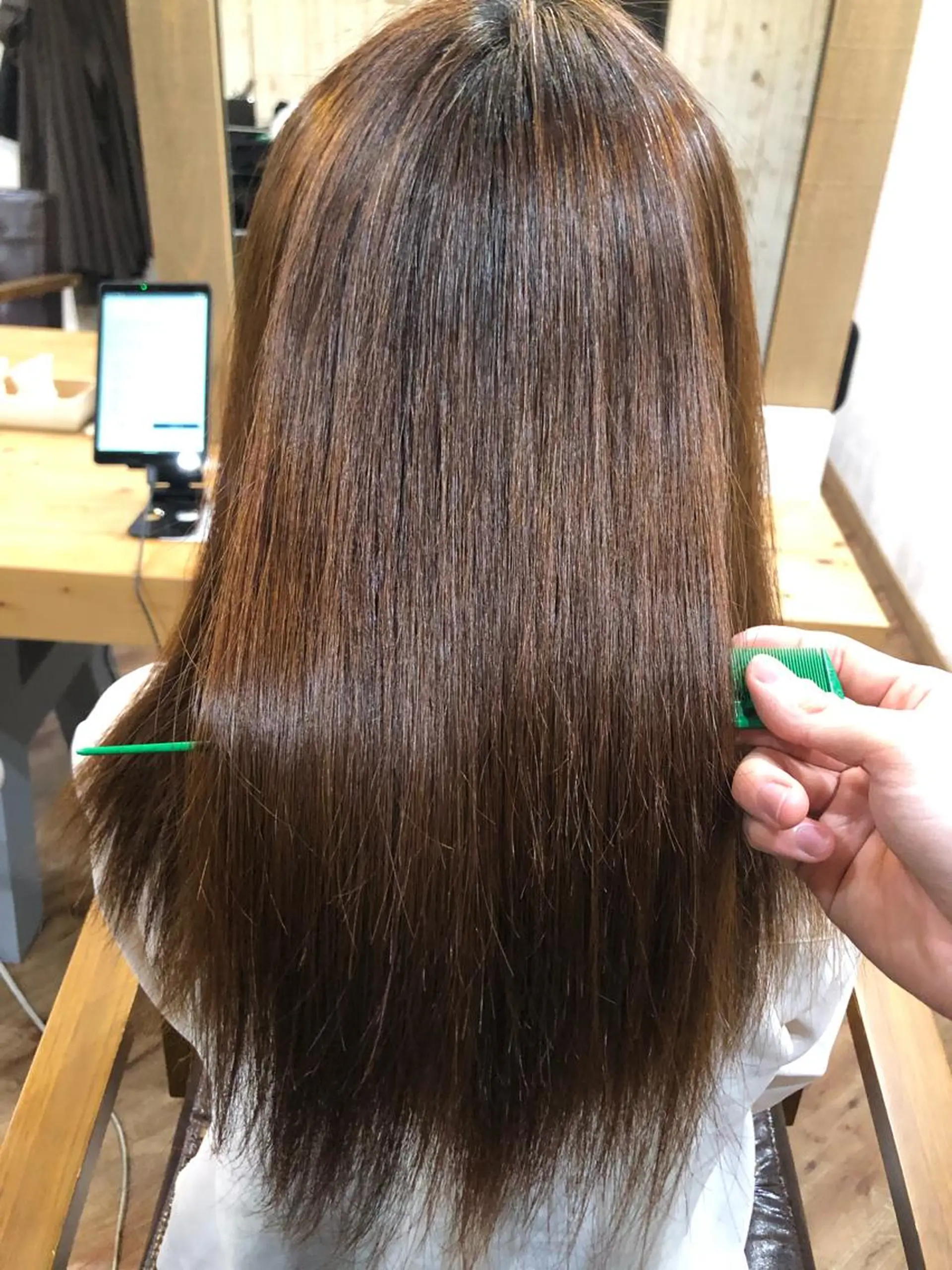セミロング パーマ 縮毛矯正/髪質改善 予約はリクエストからのヘアスタイル