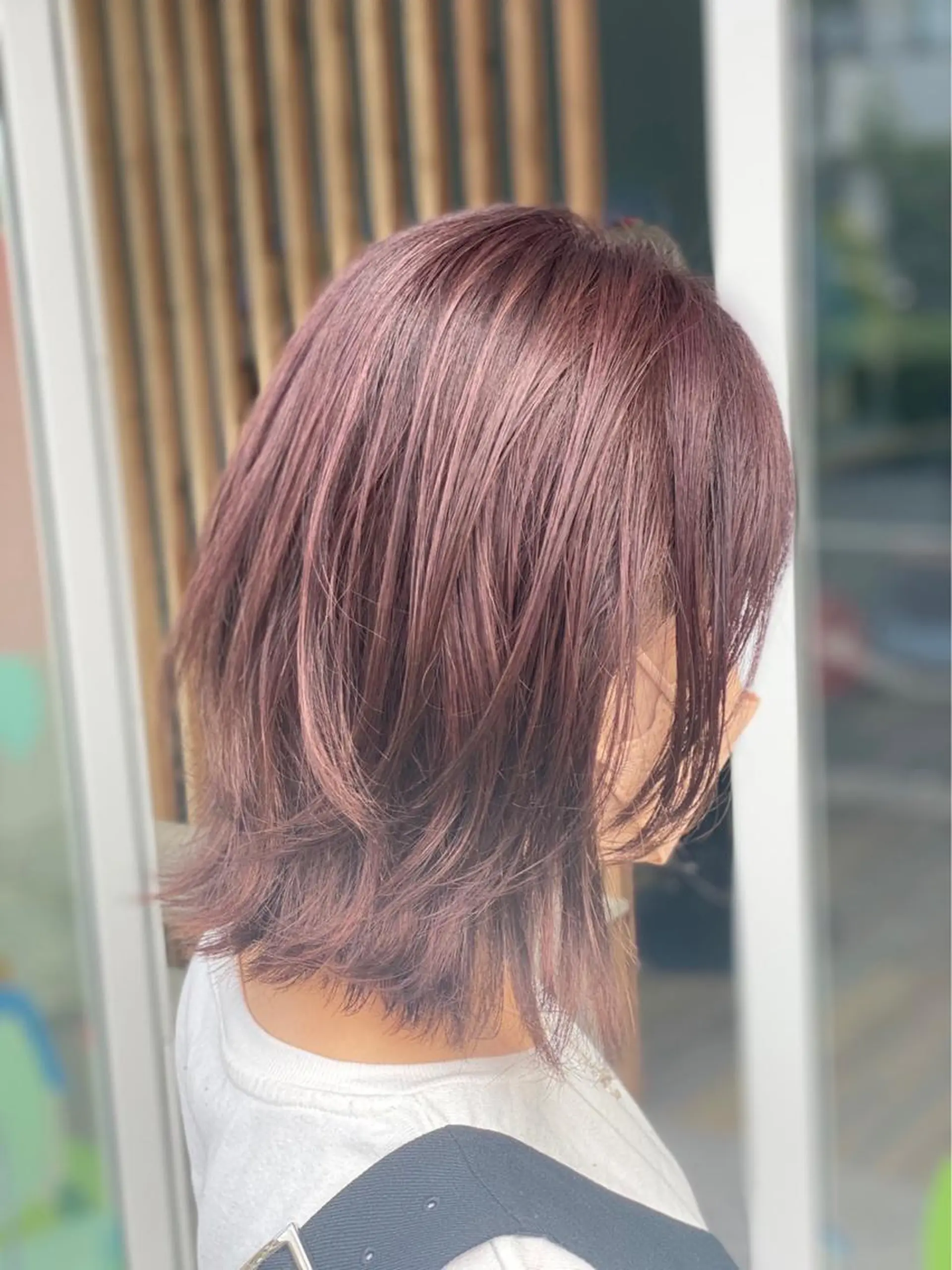 ミディアム ウルフカット キッズヘアー ルッツのヘアスタイル