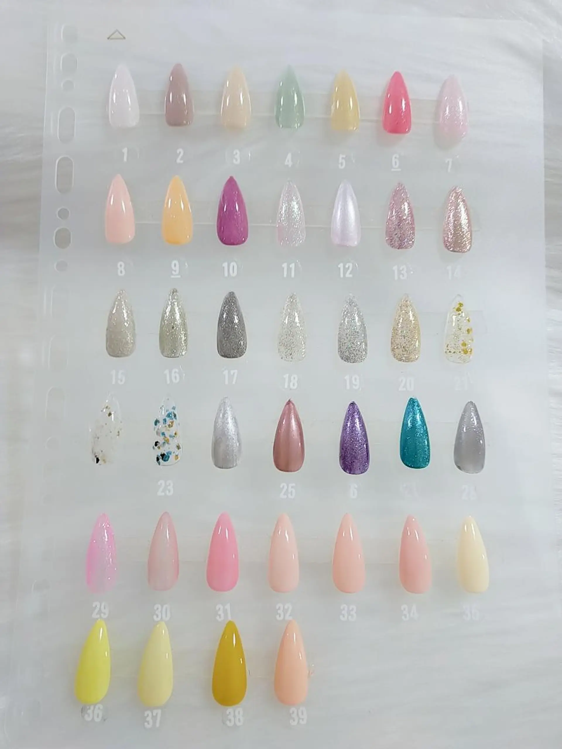 ネイル ハンドネイル ★未希★ ミキネイルサロン池袋のネイルデザイン