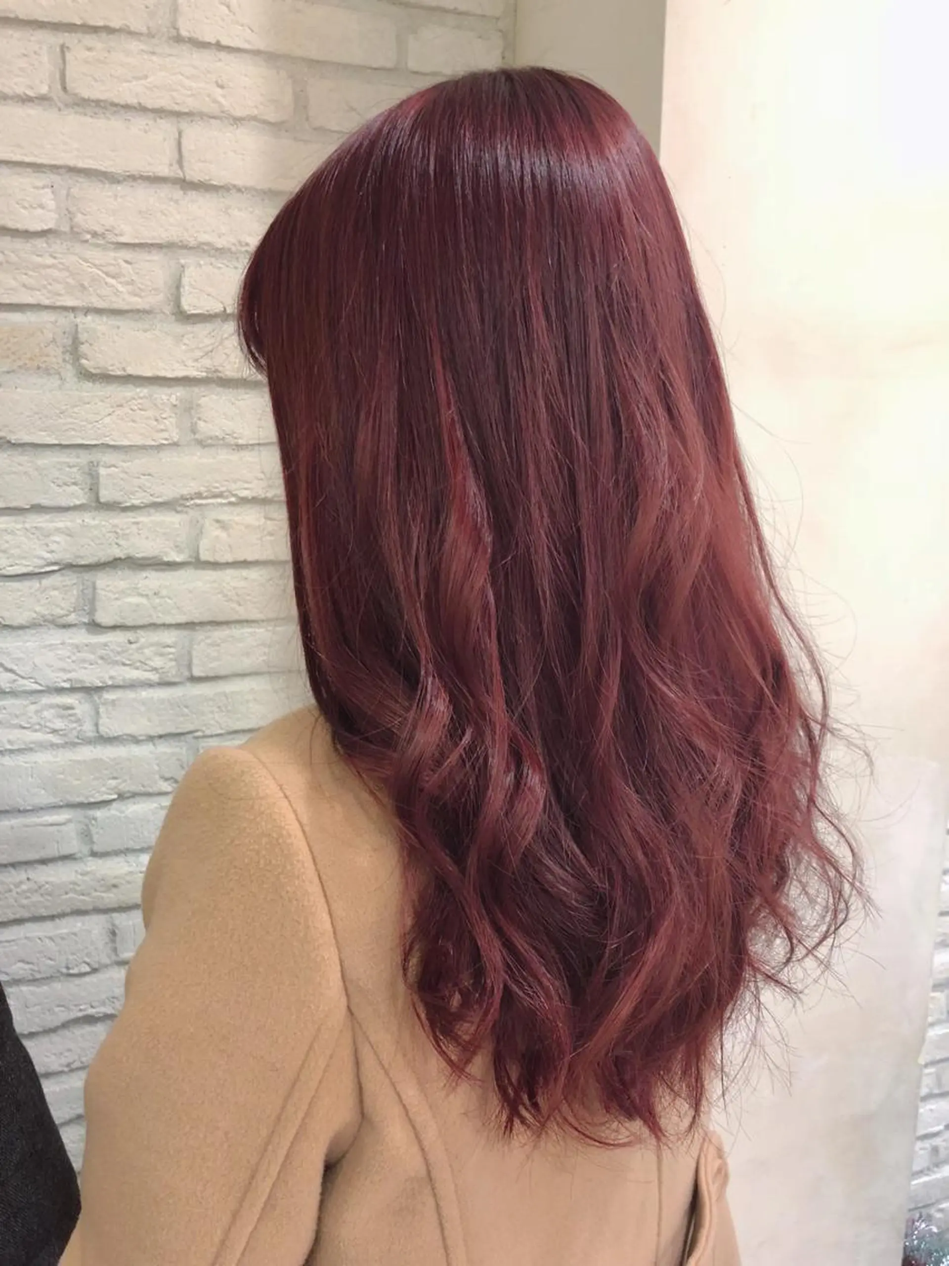 ロング カラー ボルドーカラー ピンクカラー HAUS 片山みほのヘアスタイル