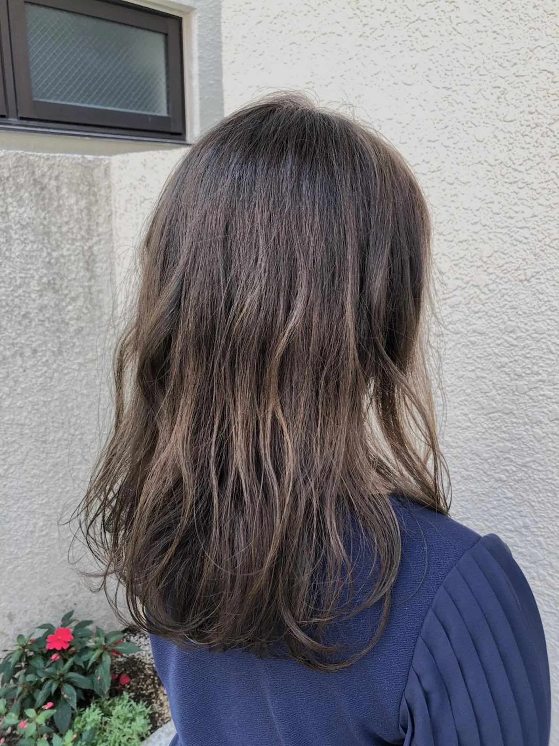 セミロング カラー パーマ ヘアアレンジ ブリーチ ブリーチなしカラー 【白髪ぼかし 専門GBG】自由が丘のヘアスタイル