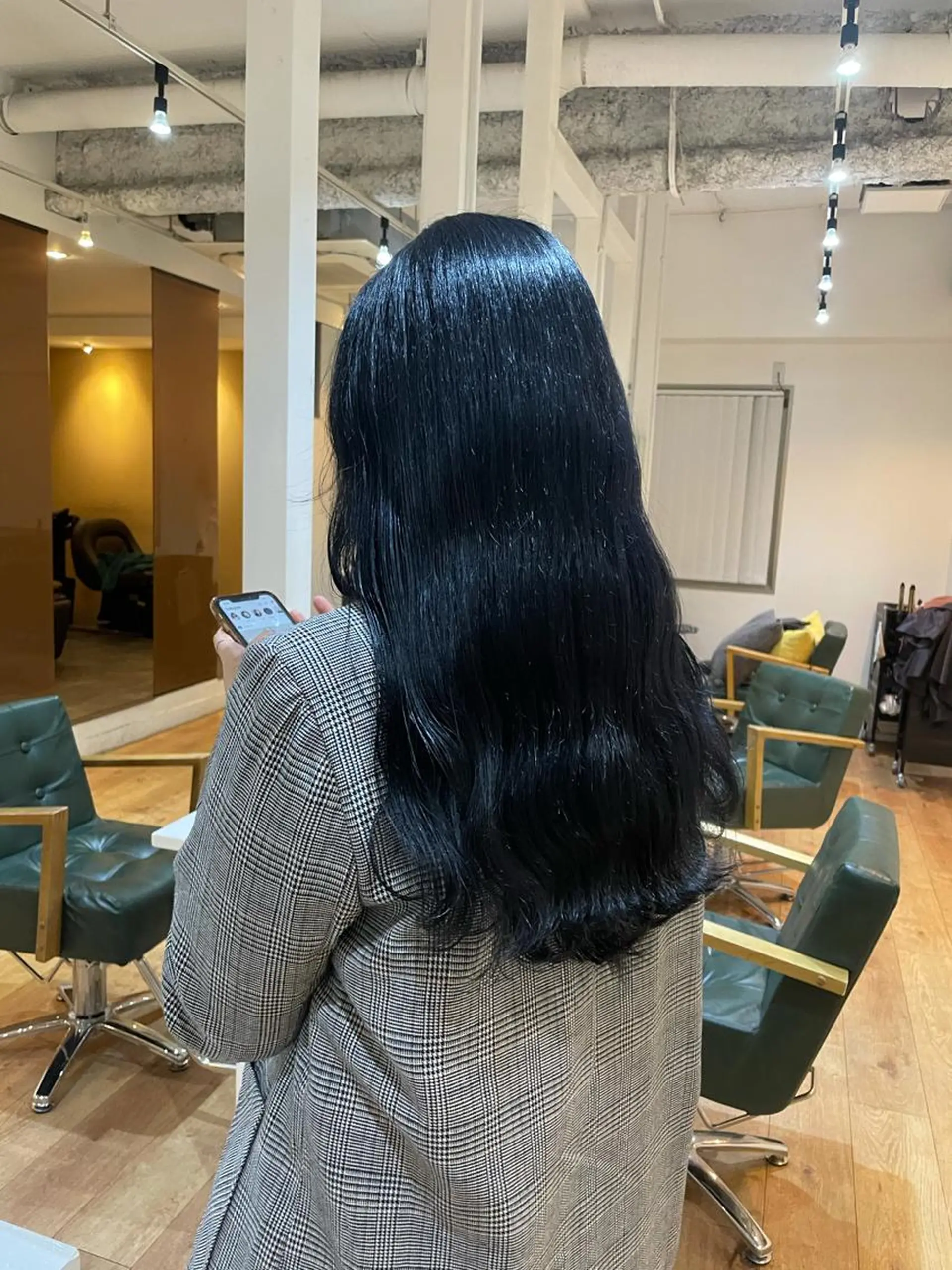 ロング カラー 🇰🇷ハイトーン× 韓国レイヤー레이어드のヘアスタイル