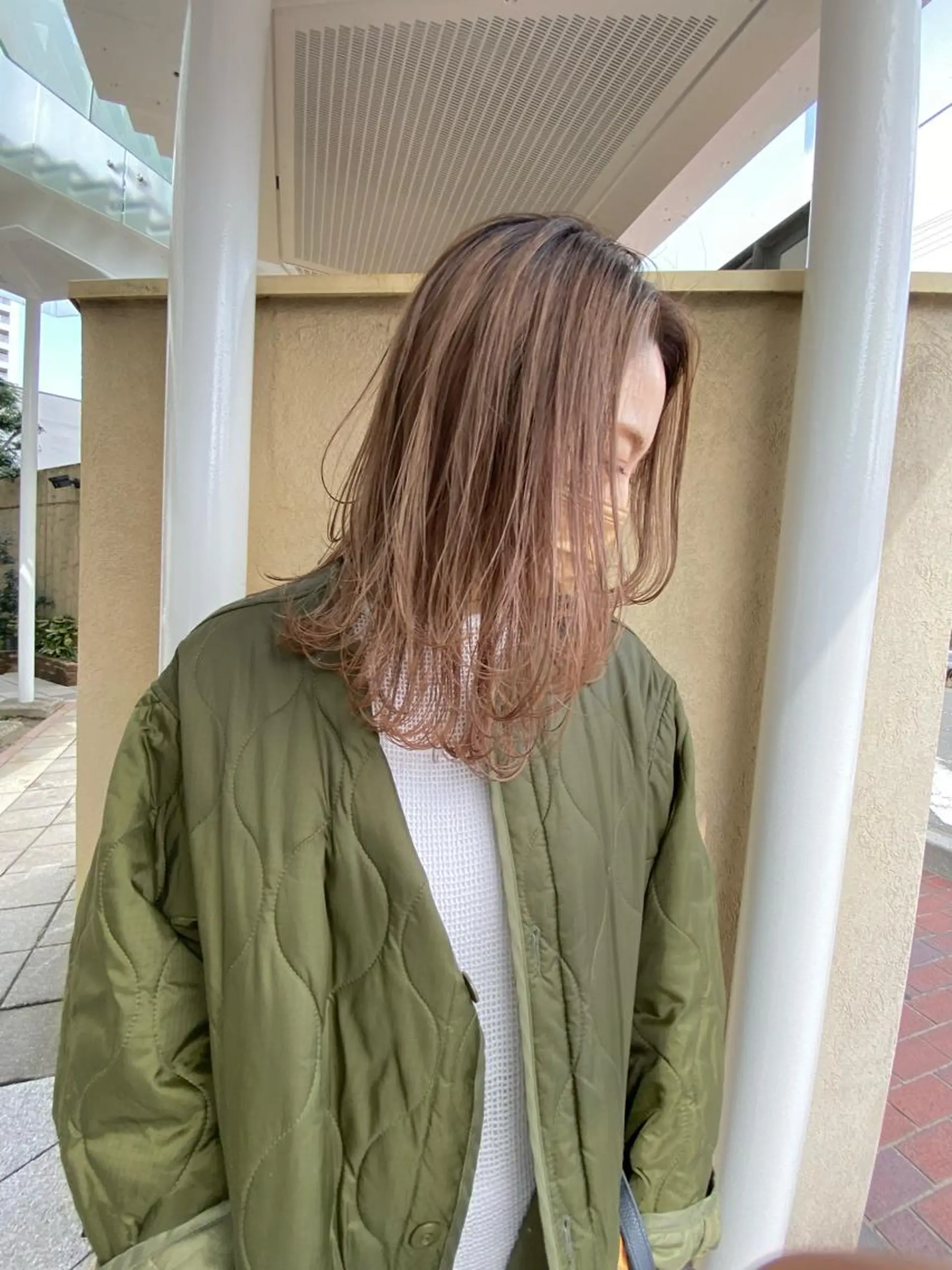 ミディアム レイヤーカット ヘアカラー トリートメント Musiiik hairのヘアスタイル