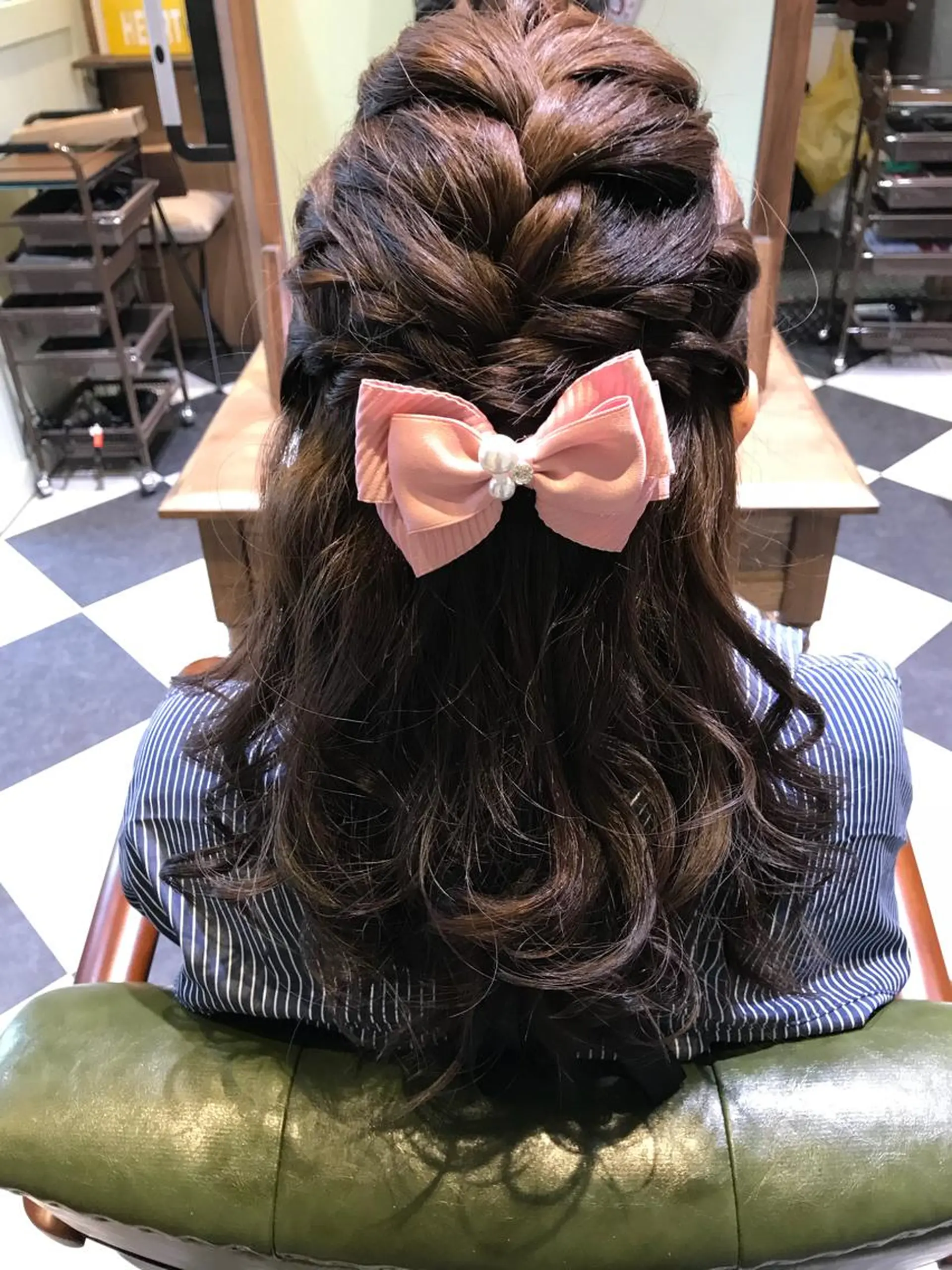 セミロング kuro クロのヘアスタイル