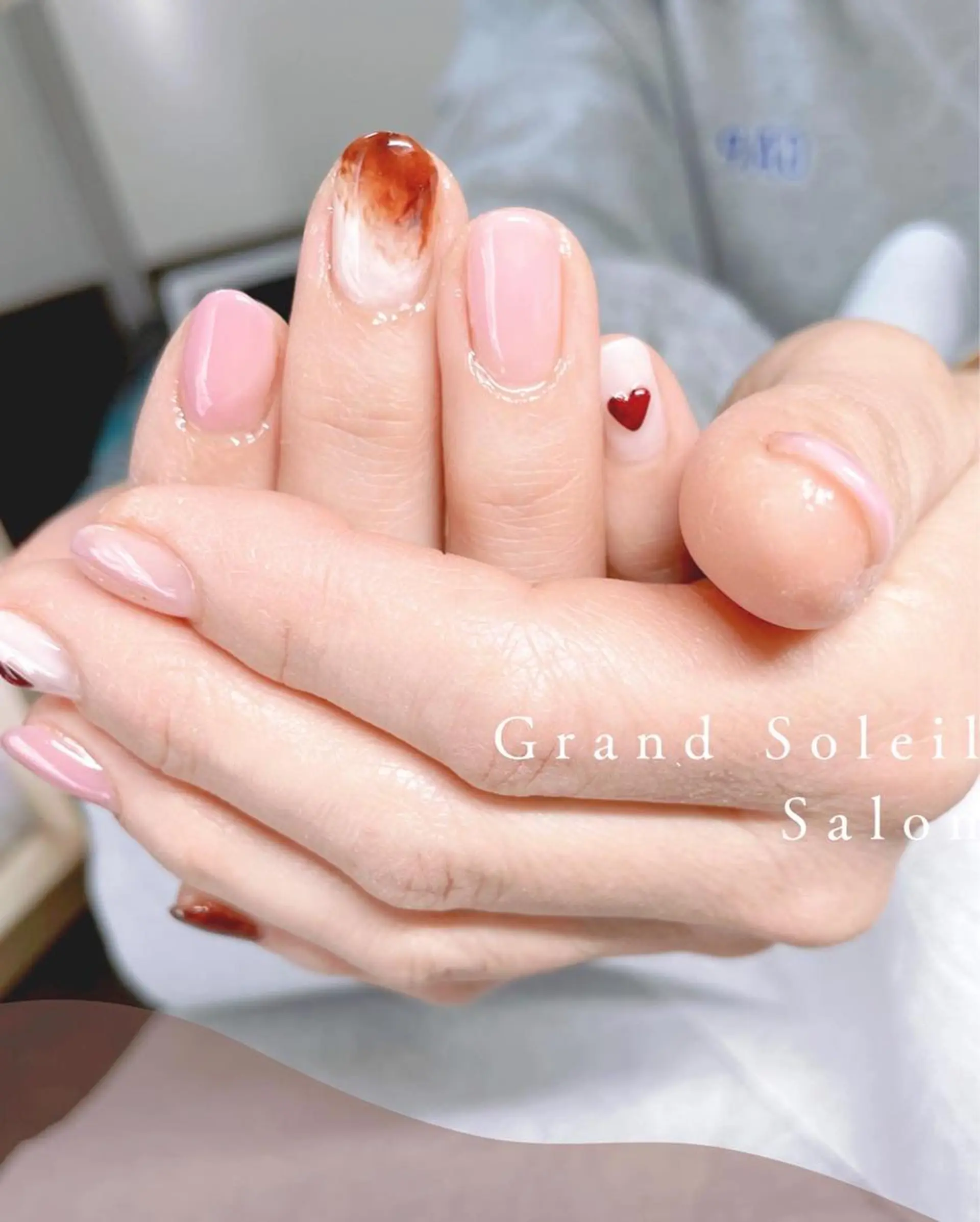 ネイル グランドソレイユ （駐輪場あり）のネイルデザイン