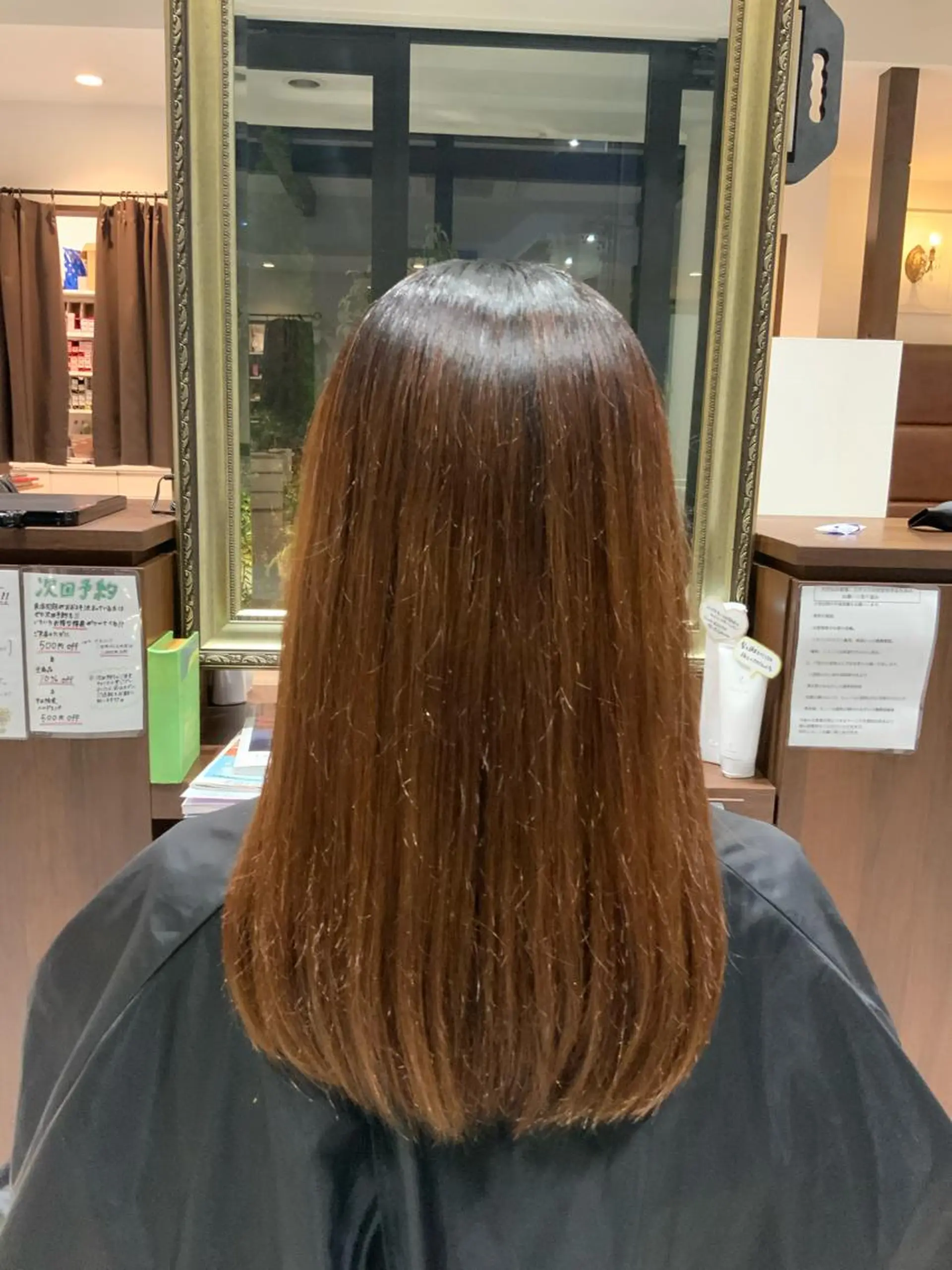 セミロング 🌿ストレート🌿 髪質改善☘️シュウヤのヘアスタイル