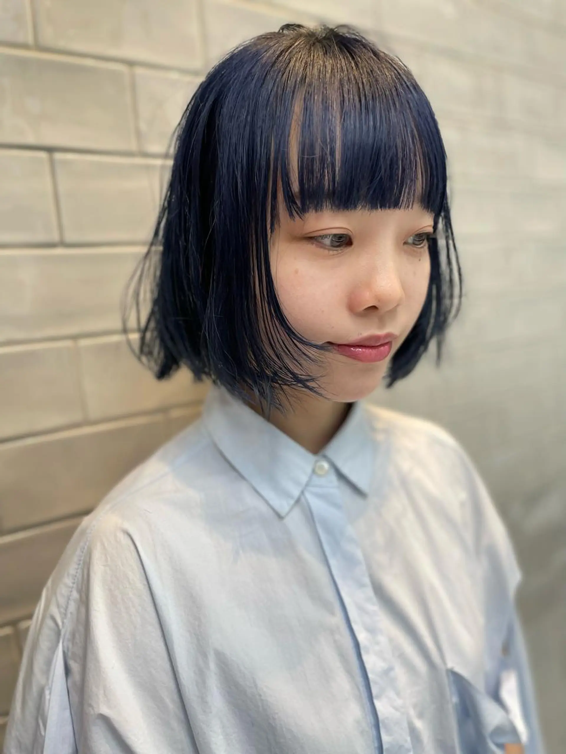 ショート カラー カット ヘアカラー トリートメント ブリーチ😼 ボブ✍️レイヤーのヘアスタイル