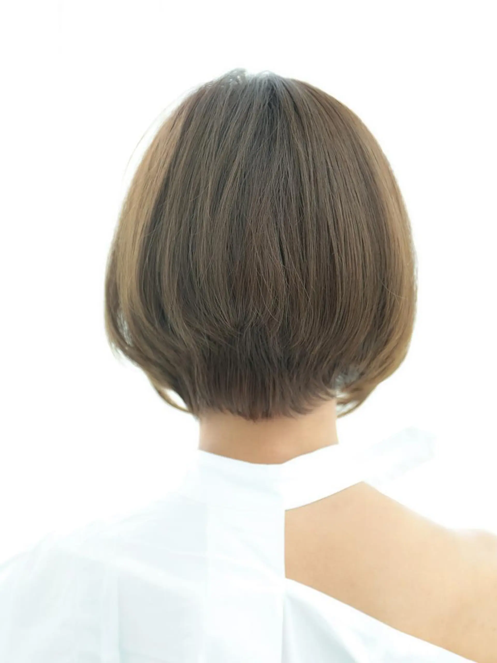 ショート カラー レイヤーカット✂️ 横浜No1♡下鳥翔子のヘアスタイル