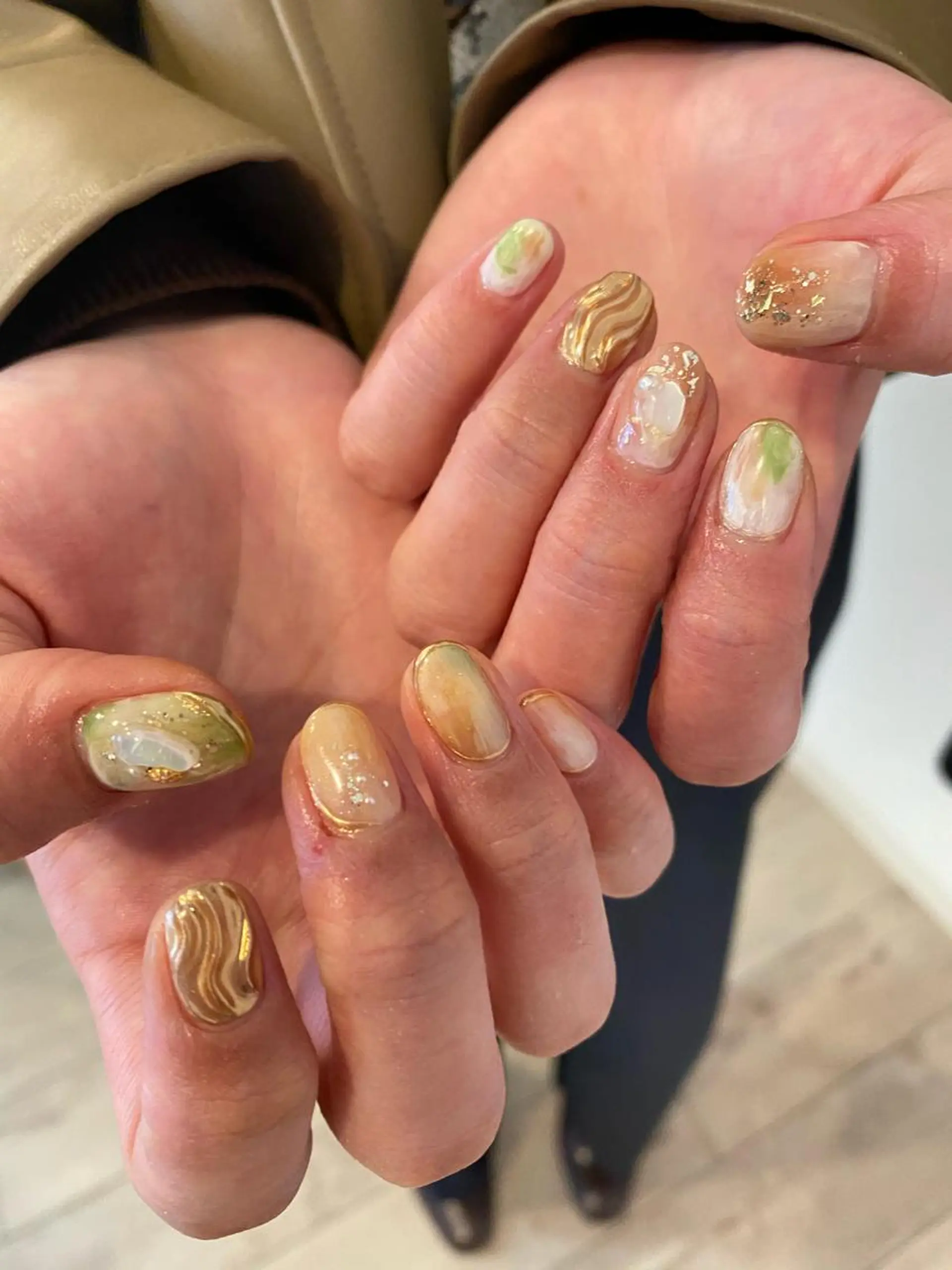 ネイル ハンドネイル 【LINON】 airiのネイルデザイン