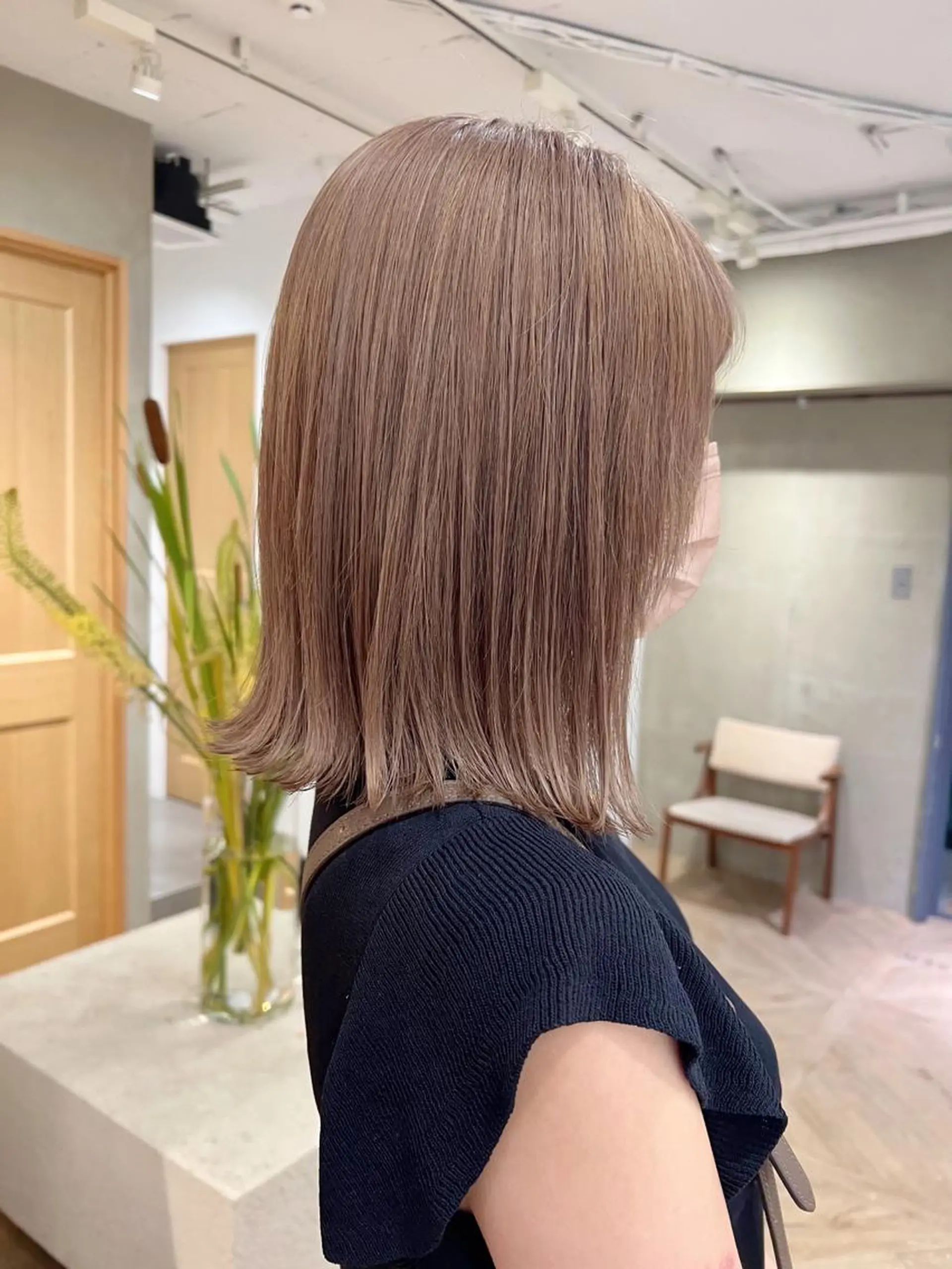 ミディアム カラー ベージュカラー ミルクティーベージュ ヘアカラー トリートメント ボブ/レイヤー 🌟梅田盛一🌟のヘアスタイル