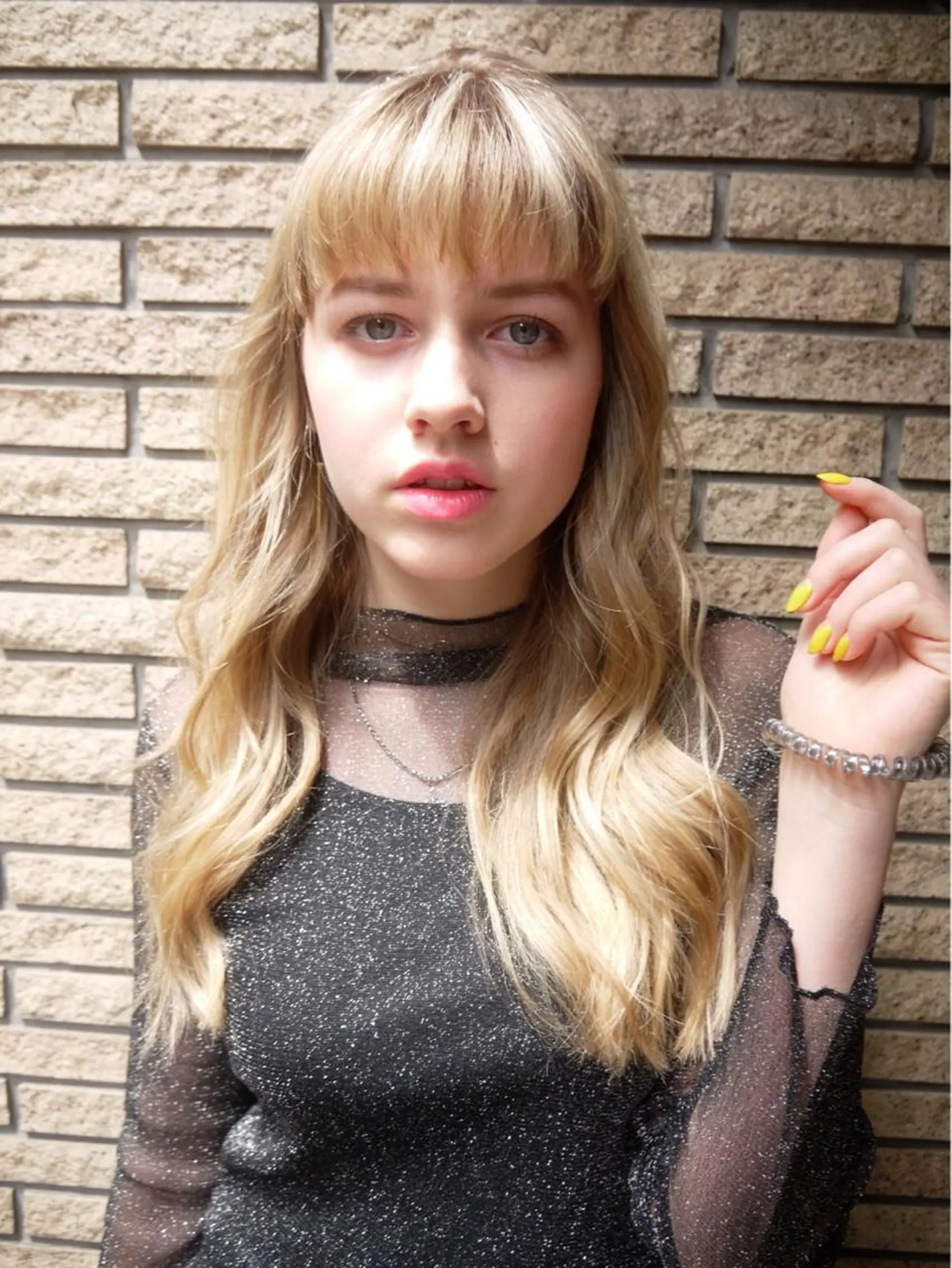 ロング カラー BEBE表参道所属・長谷川 香織のヘアスタイル