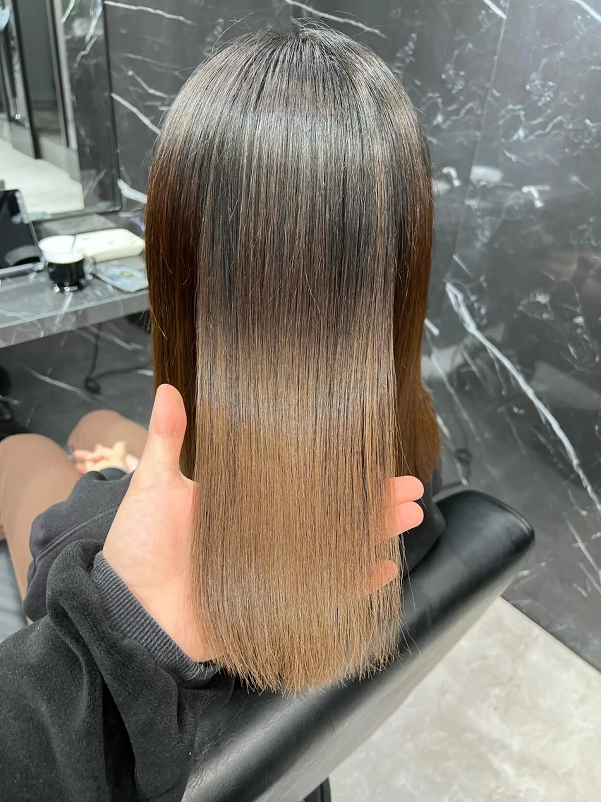 セミロング カラー 💎艶髪💎縮毛矯正 /髪質改善/ひかるのヘアスタイル