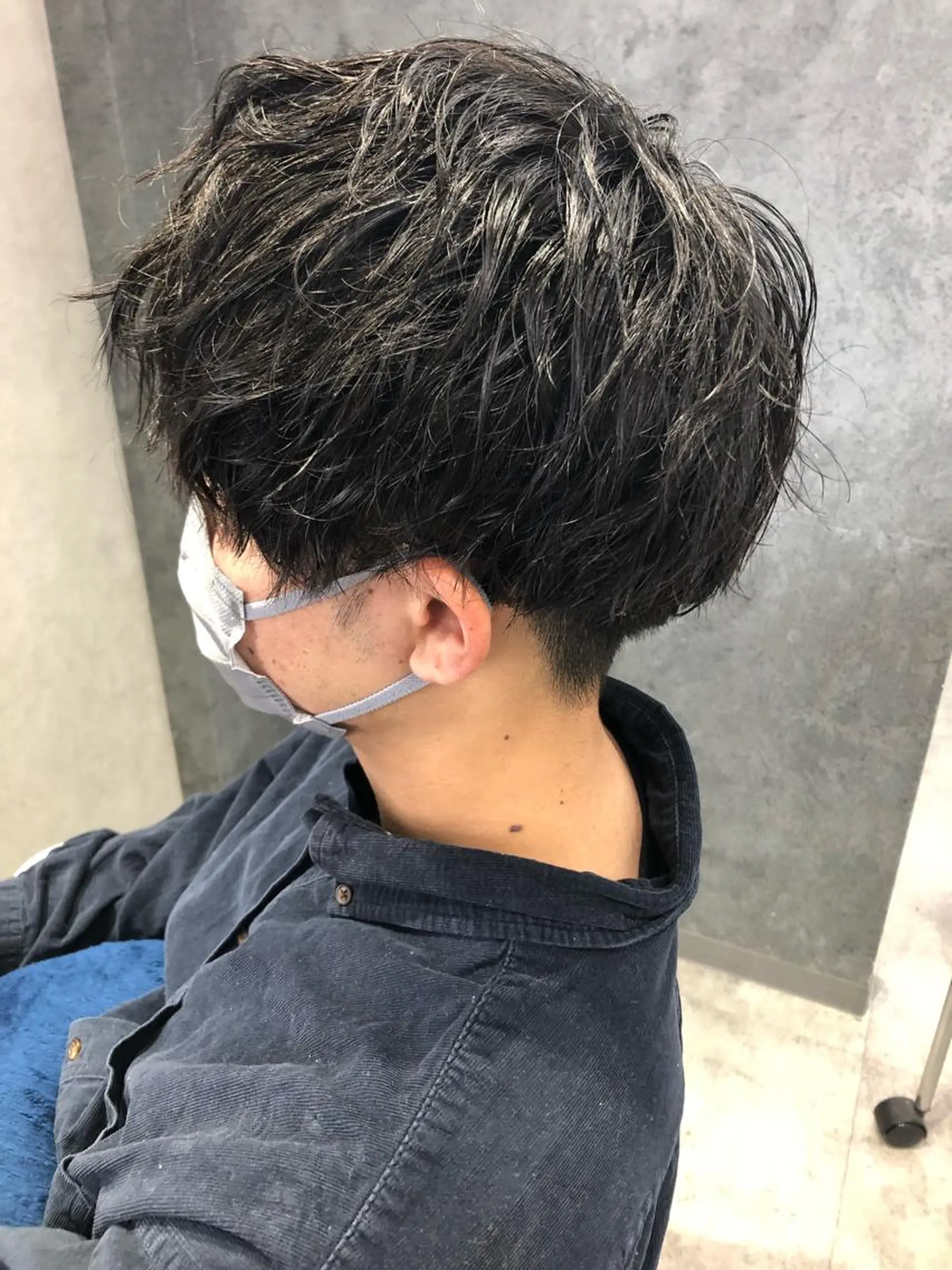 パーマ メンズ メンズパーマ ツーブロック スパイラルパーマ カット パーマ トリートメント Noy所属・Noyヨシモト ヒロトのヘアスタイル