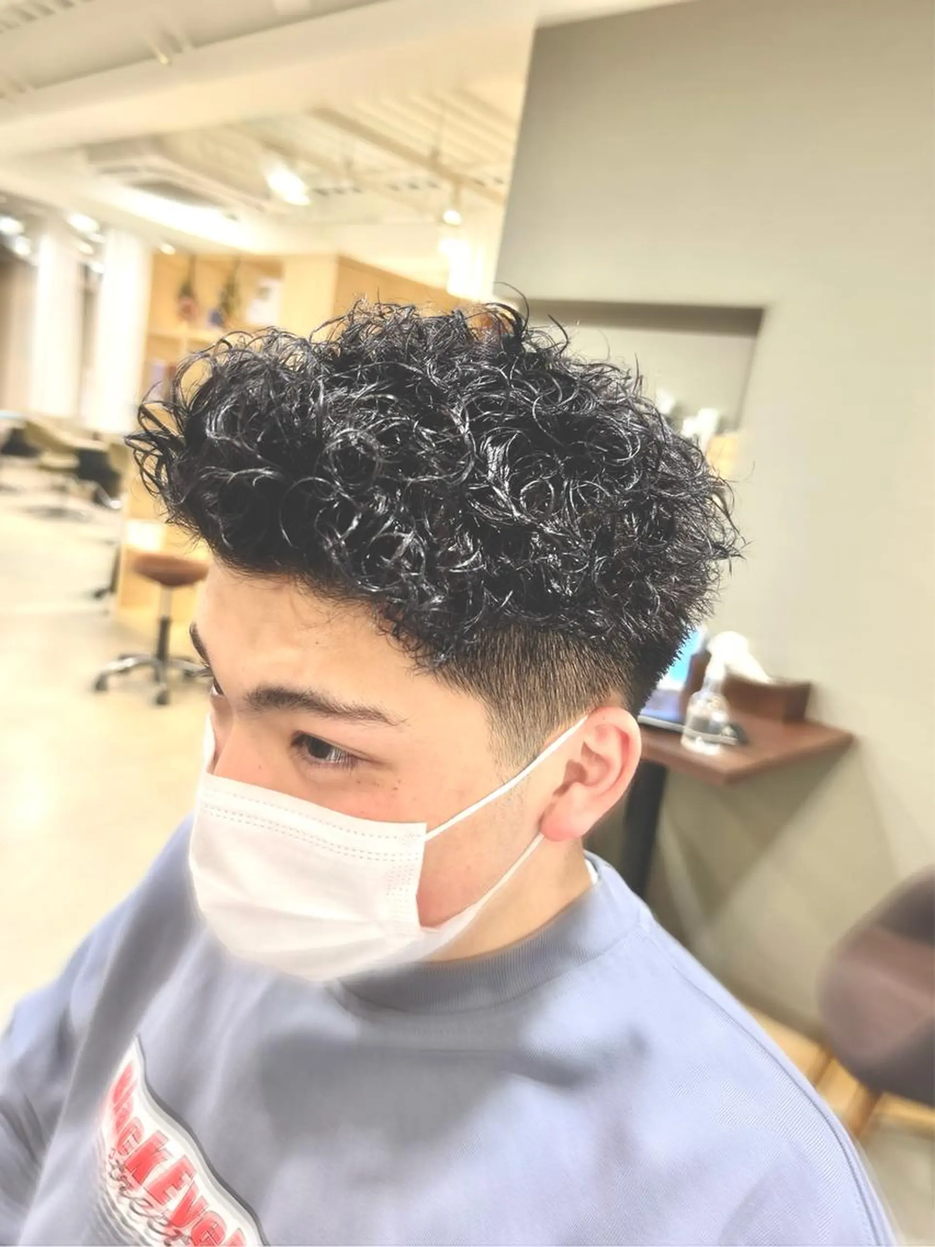 パーマ メンズ メンズパーマ 心斎橋メンズサロン リベルテグリットのヘアスタイル