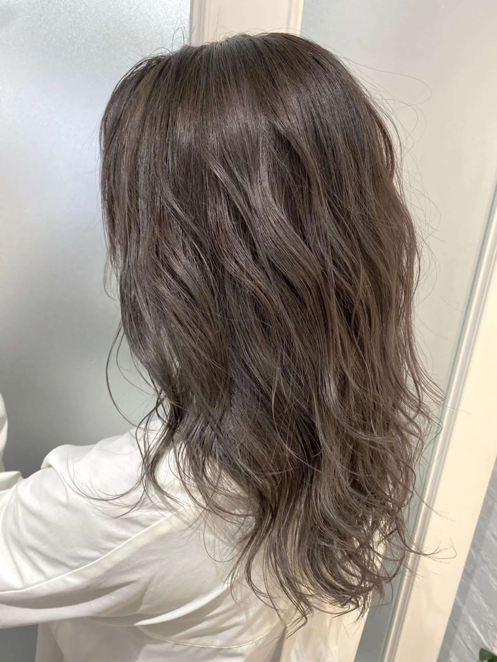 ロング ハイライト 🍀透明感抜群🍀/ ハイトーンカラーのヘアスタイル