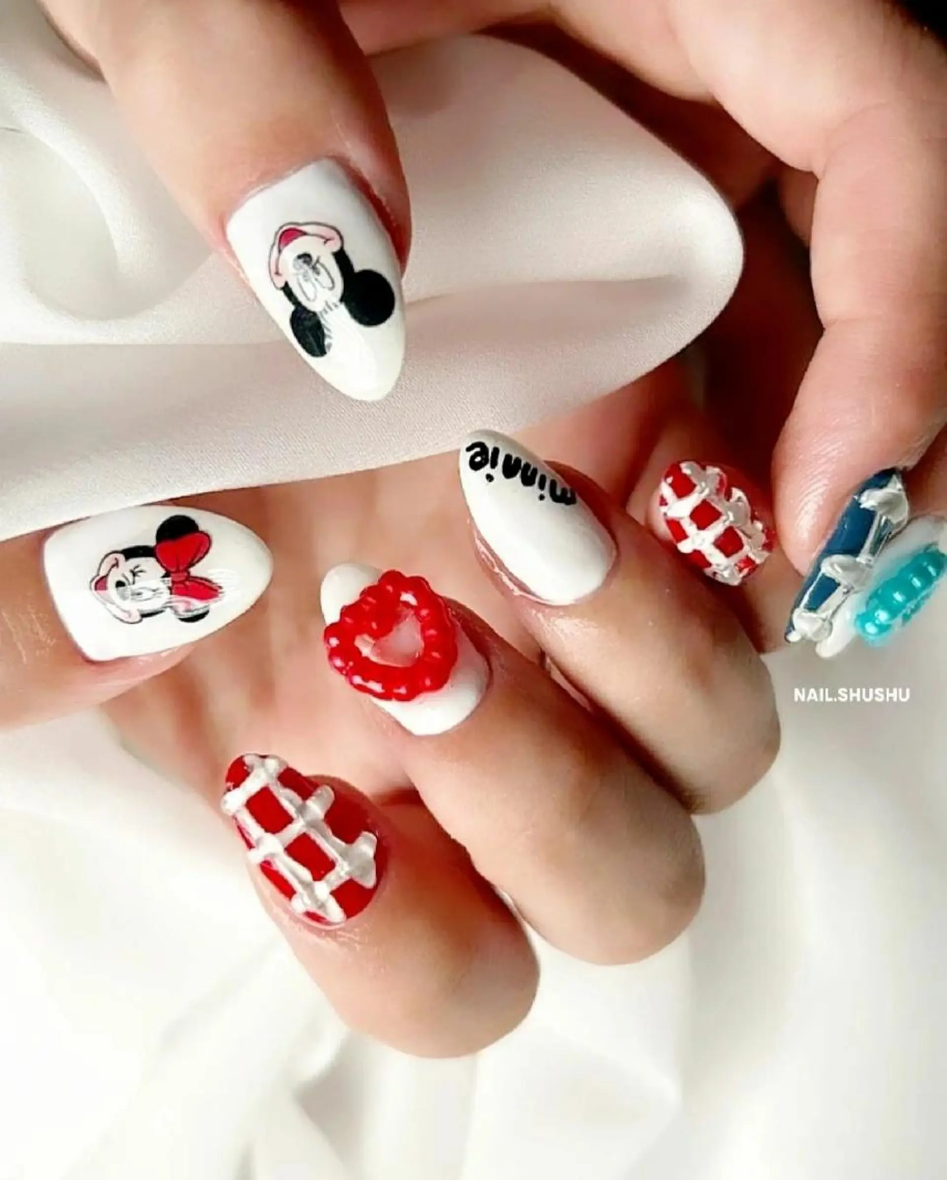 ネイル 持ち込み ニュアンスネイル ワンカラーネイル シンプルネイル 春ネイル 3dパーツ/流行り 👧shushu❤️のネイルデザイン