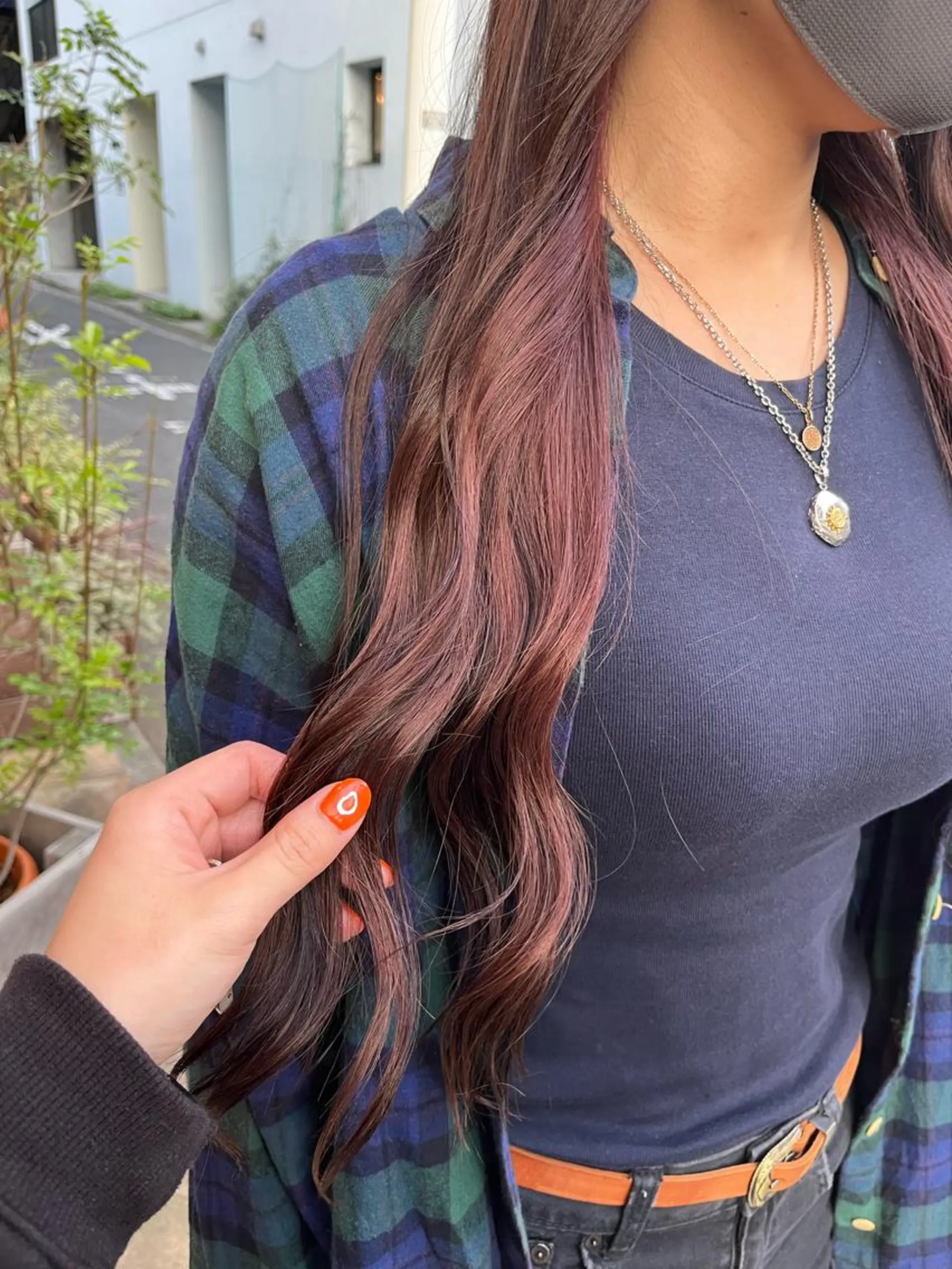 ロング diar／Saori 透明感カラー🤍のヘアスタイル