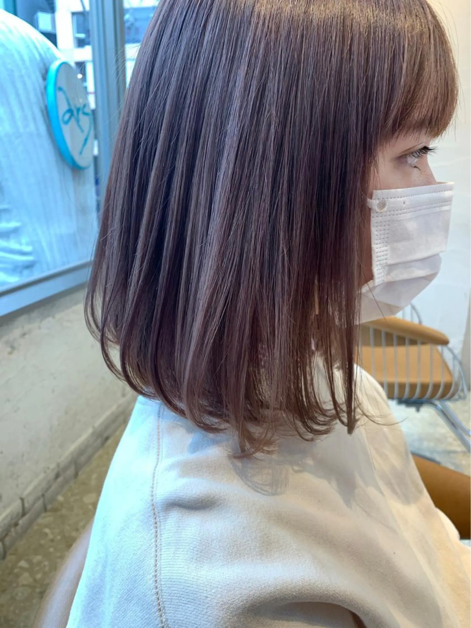 セミロング カラー 柔らか透明感カラー ｜ほんのりレイヤー｜のヘアスタイル