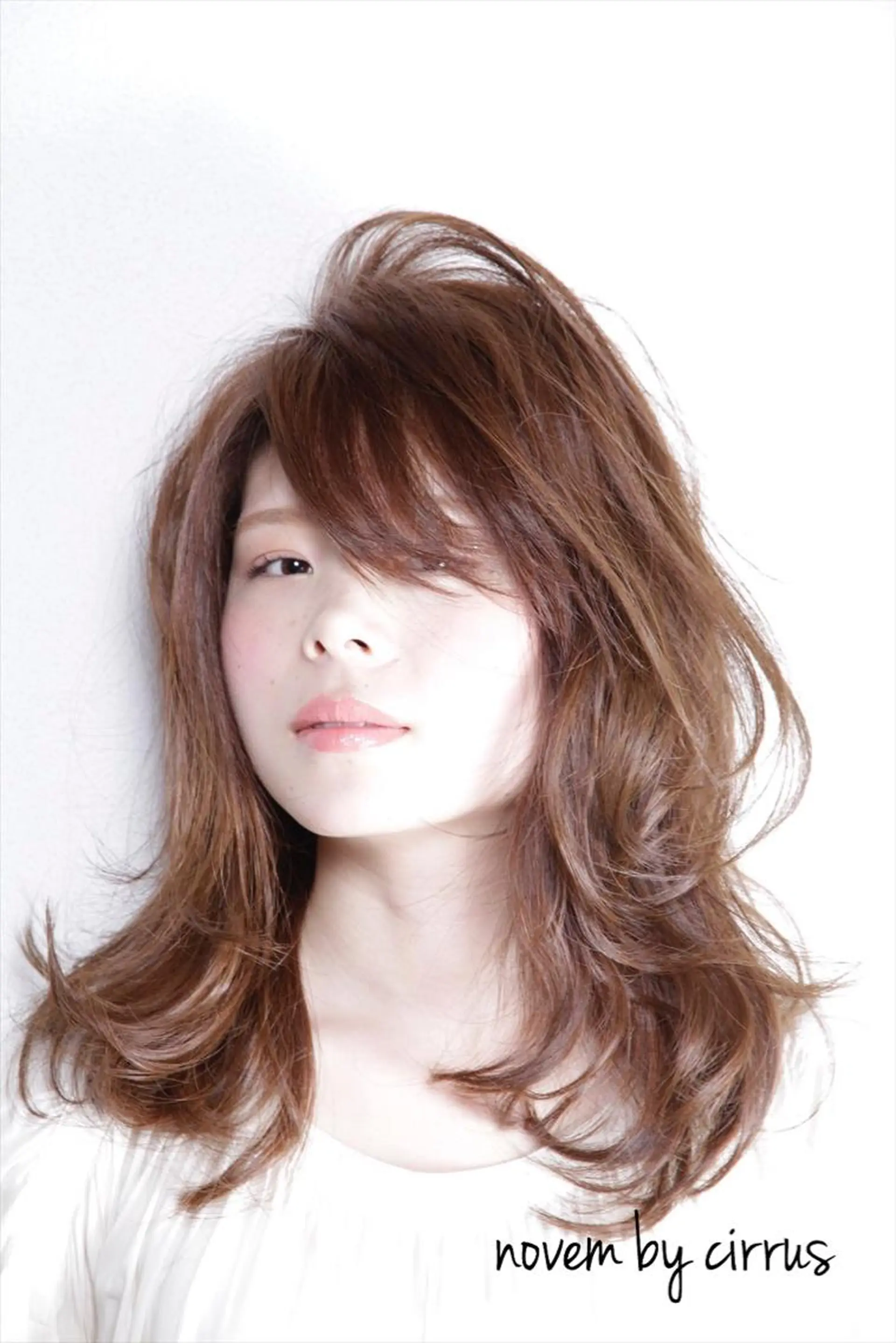 ミディアム カラー パーマ 仁城 了祐のヘアスタイル