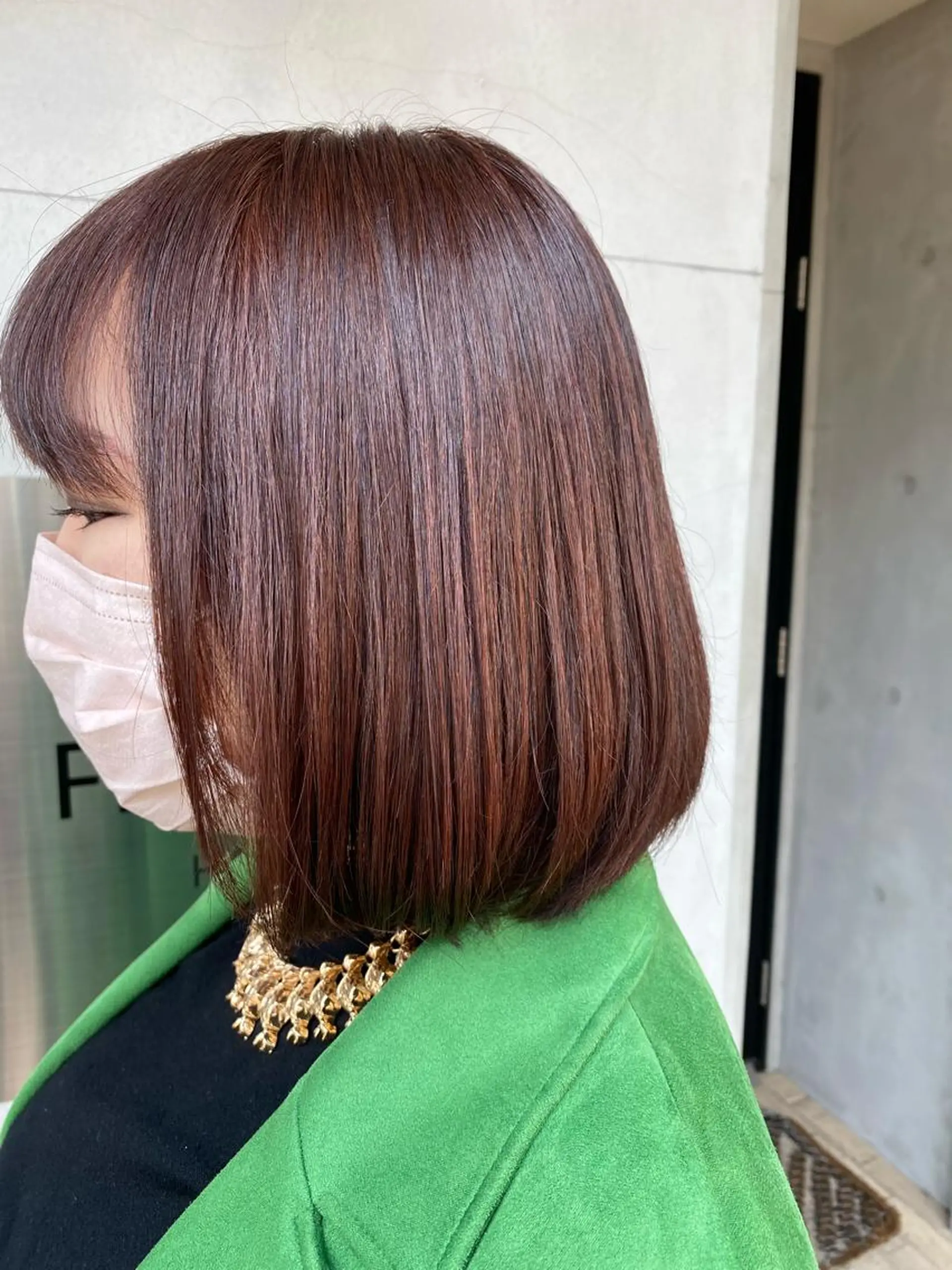 ショート カラー ボブ conne& ririのヘアスタイル