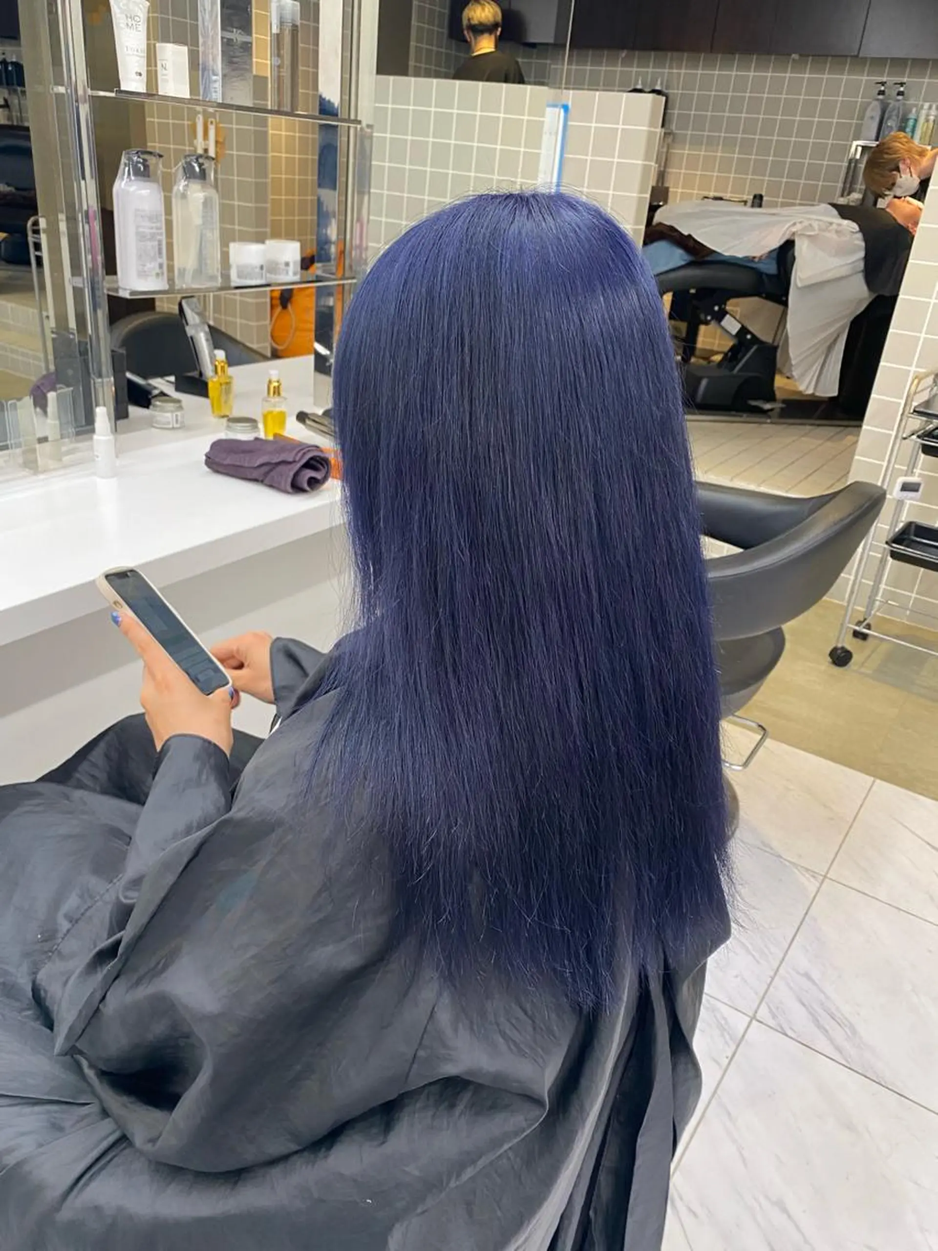 セミロング カラー ヘアアレンジ キッズ ブルーカラー TRU Shino🦋のマツエク・マツパデザイン